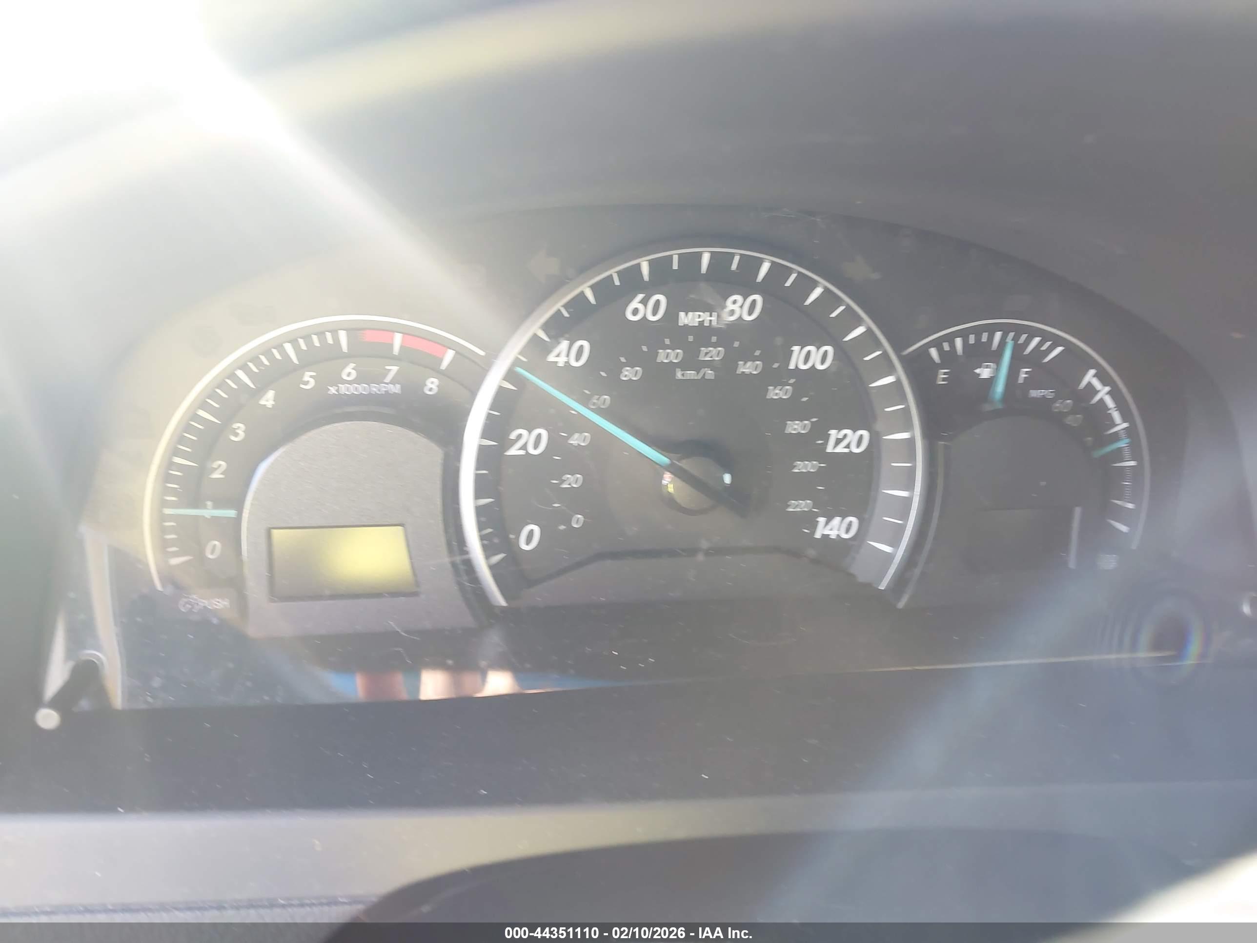 TOYOTA CAMRY image 7