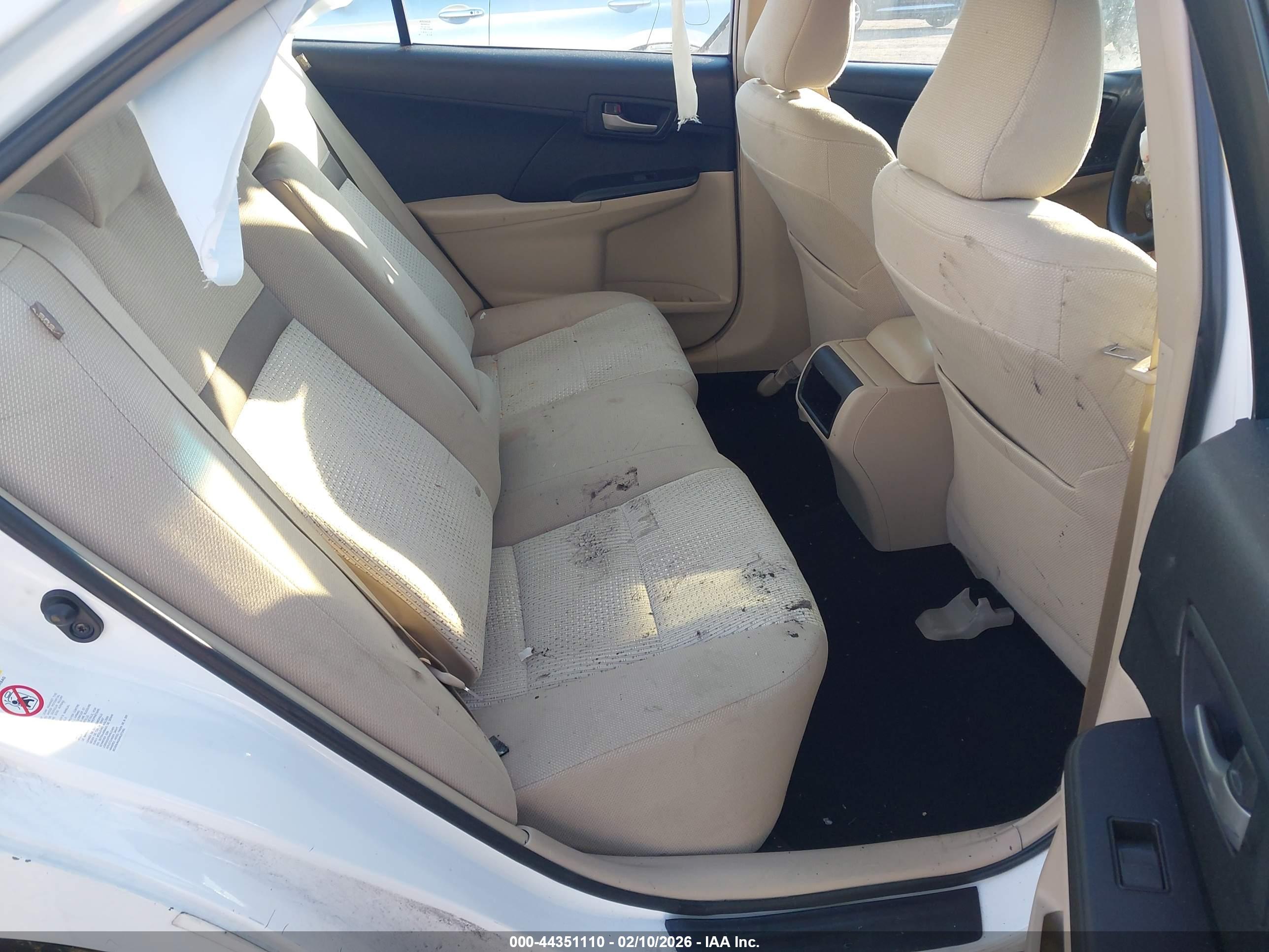 TOYOTA CAMRY image 8