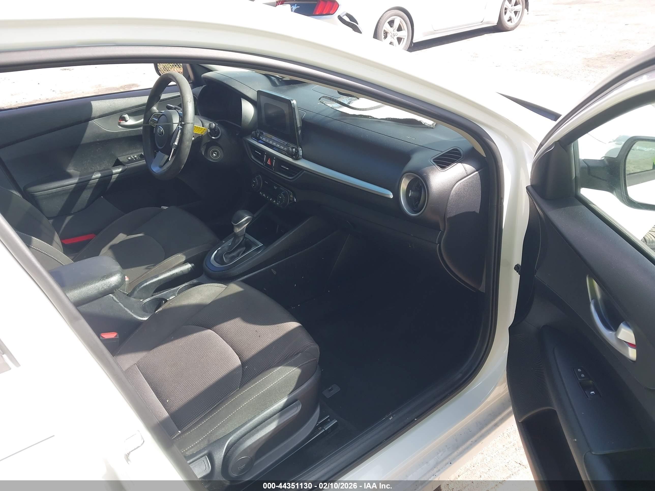 KIA FORTE image 5