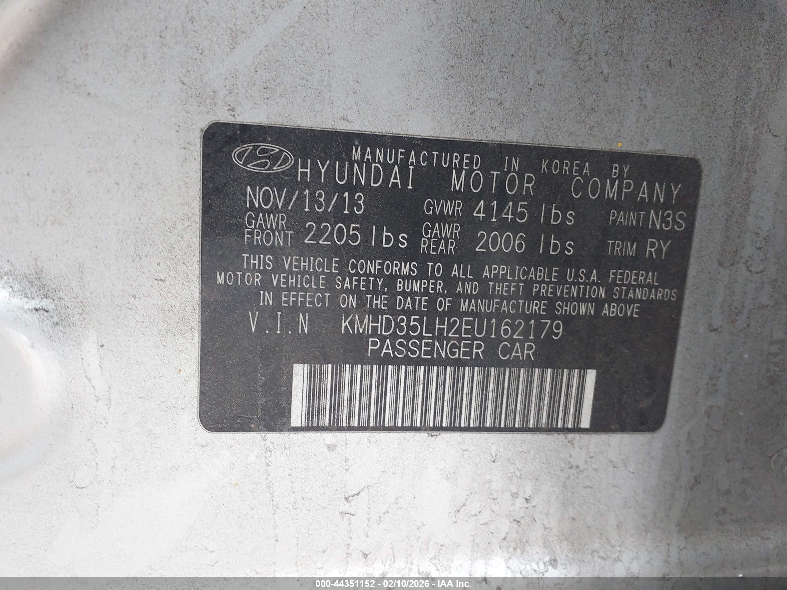 HYUNDAI ELANTRA image 9