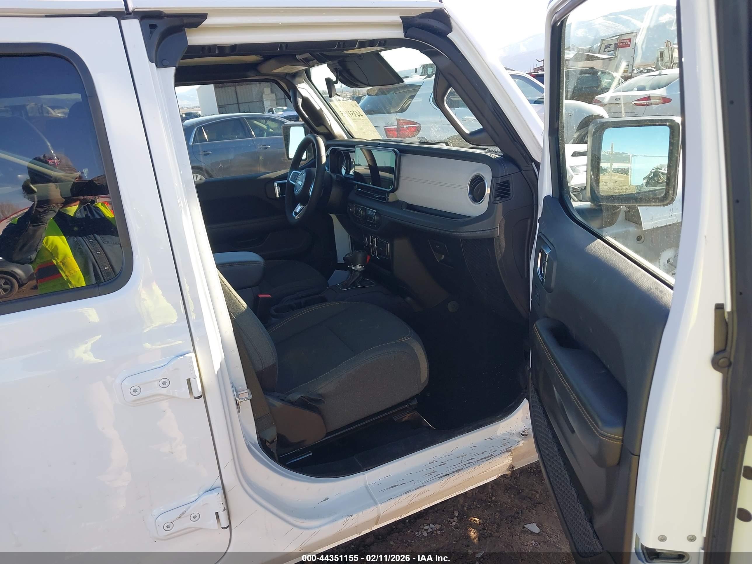 JEEP WRANGLER image 5