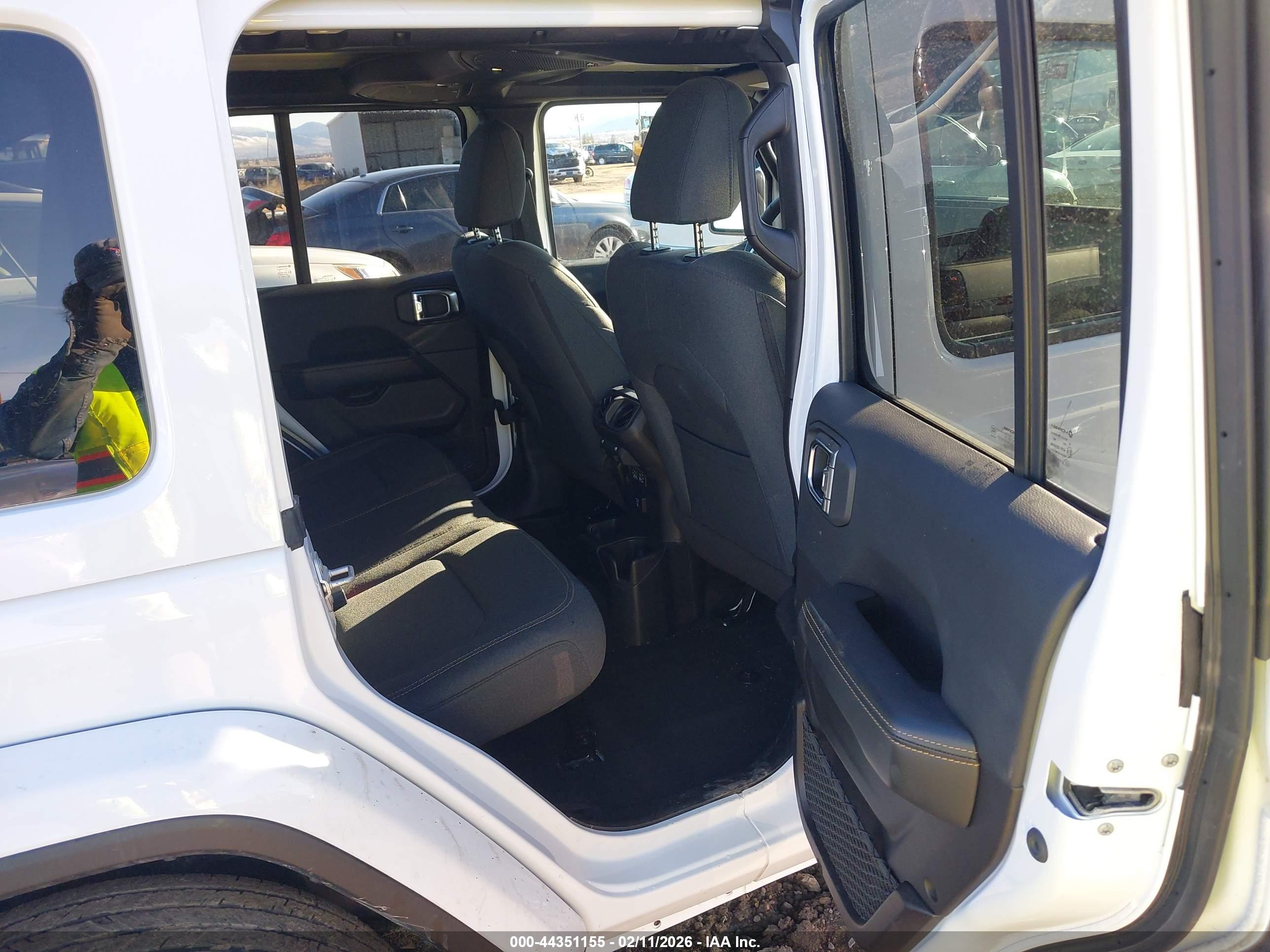 JEEP WRANGLER image 8