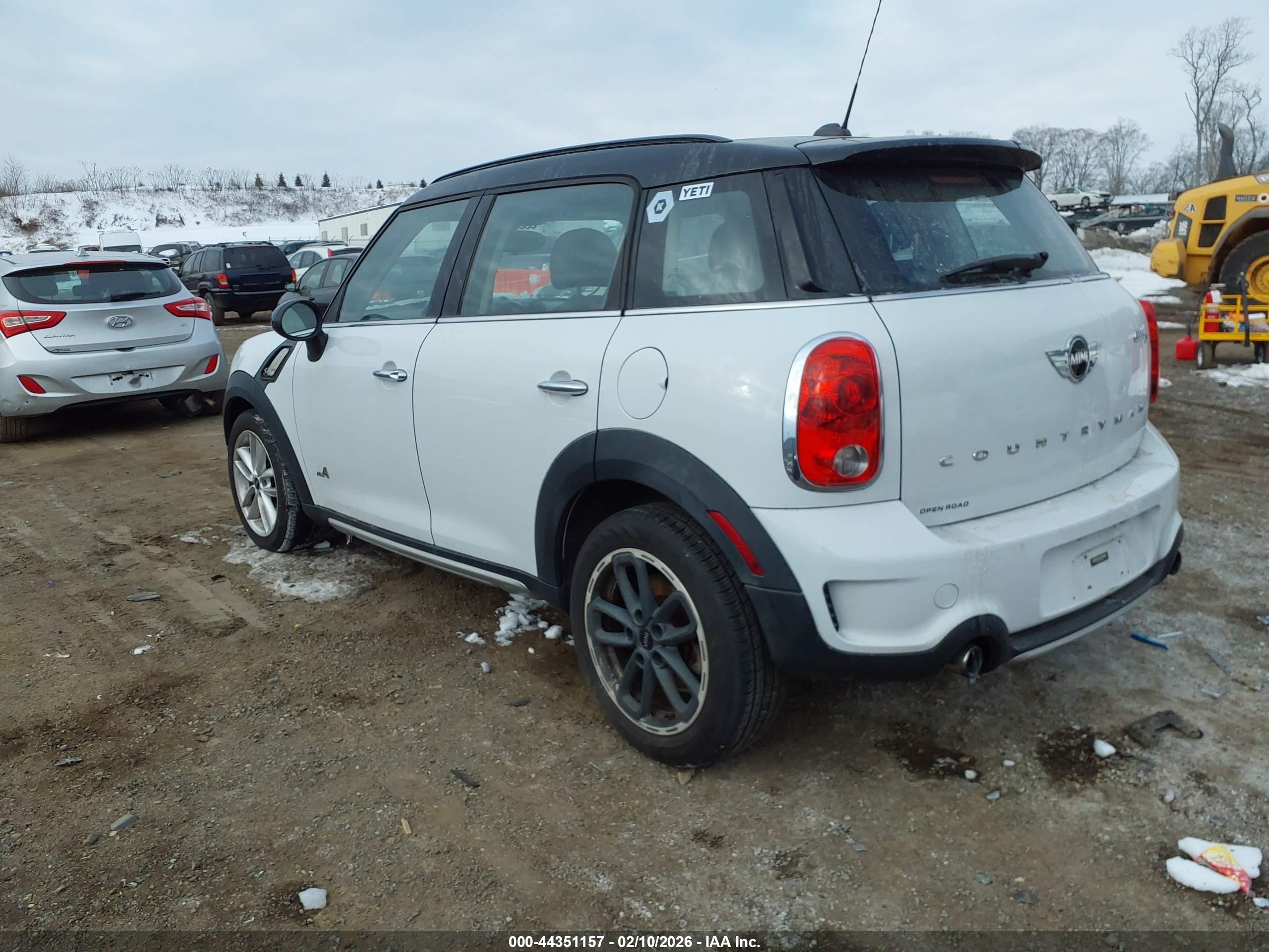 MINI COUNTRYMAN image 3