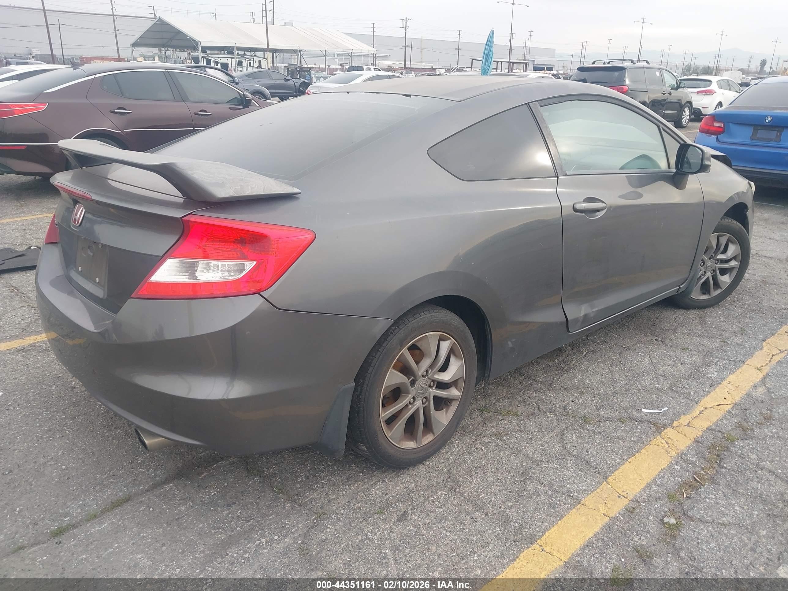 HONDA CIVIC image 4