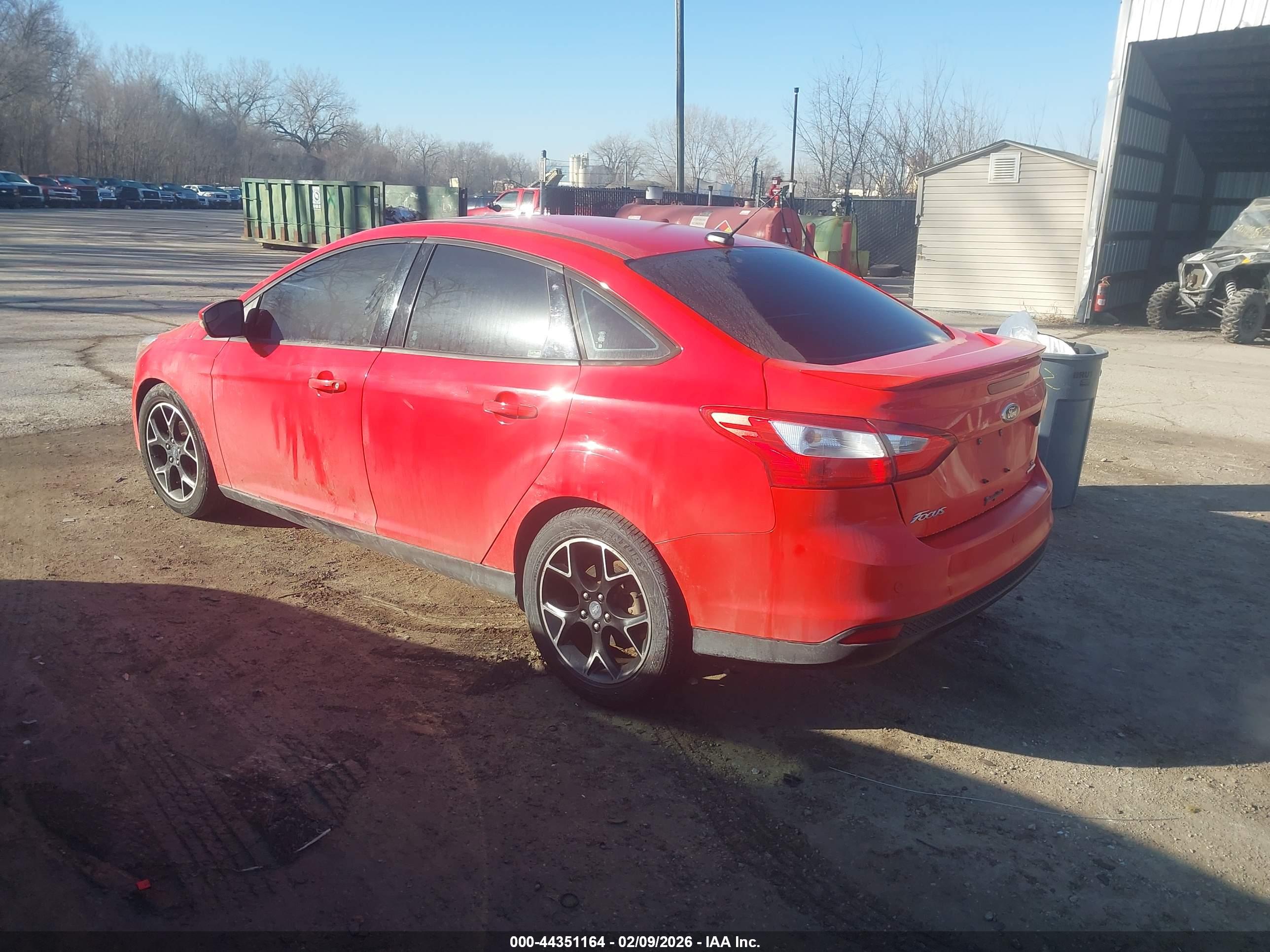 FORD FOCUS image 3