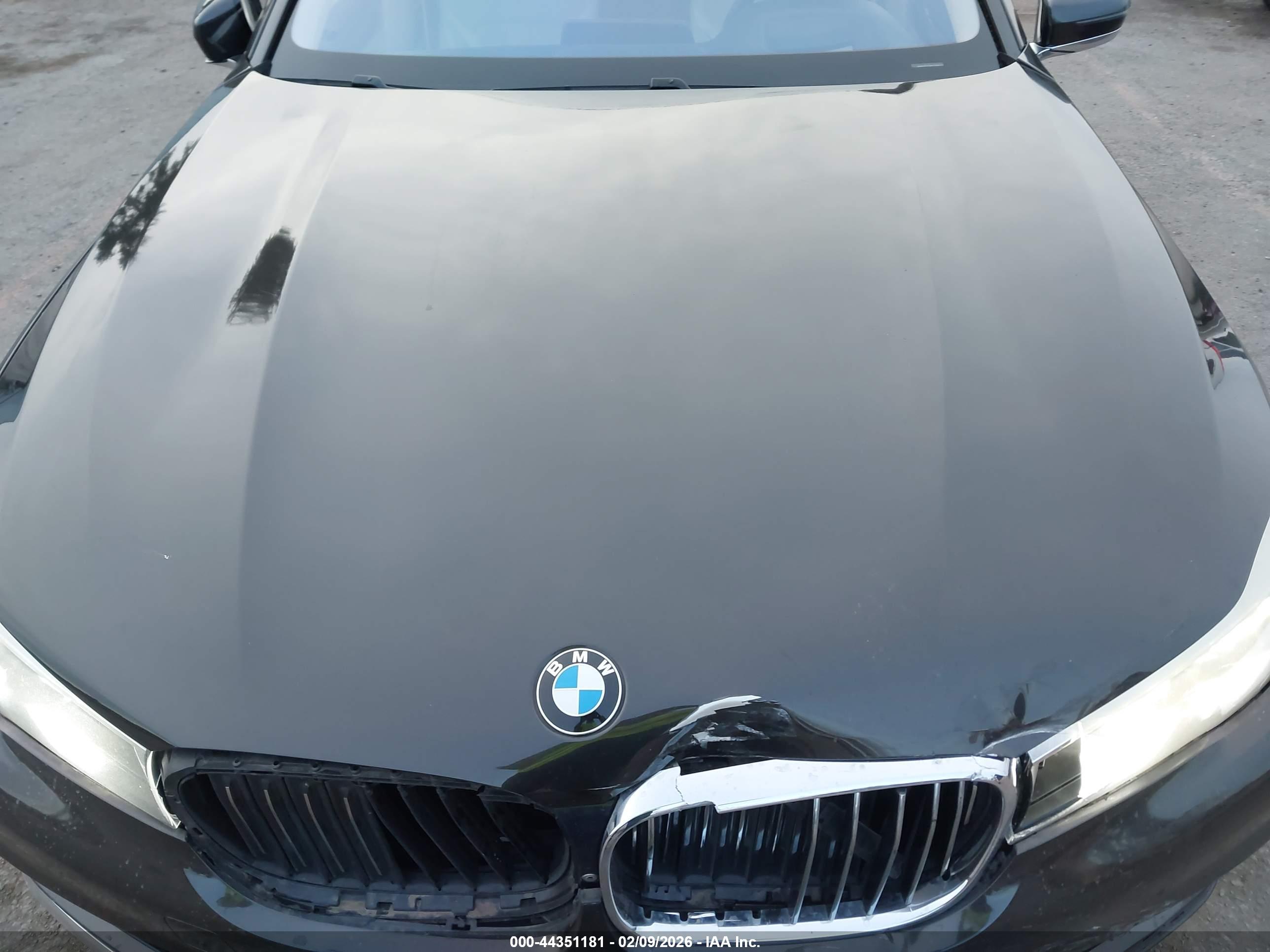 BMW 740I image 10
