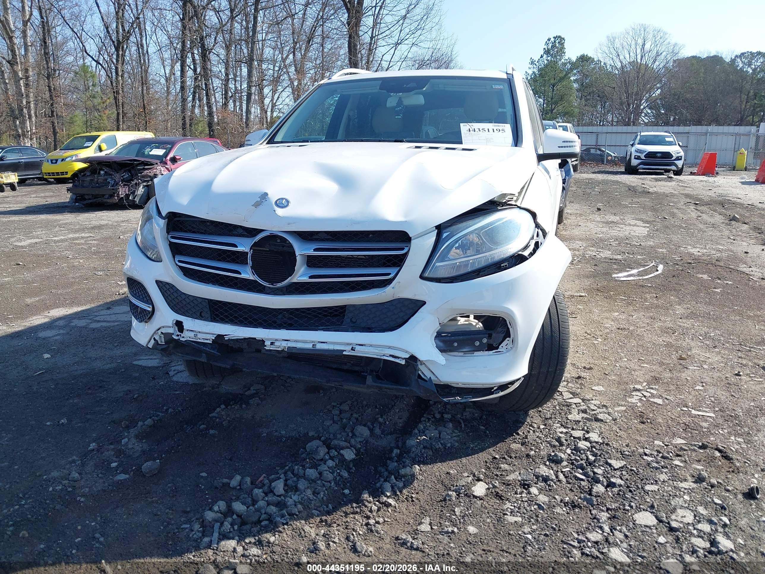 MERCEDES-BENZ GLE image 6