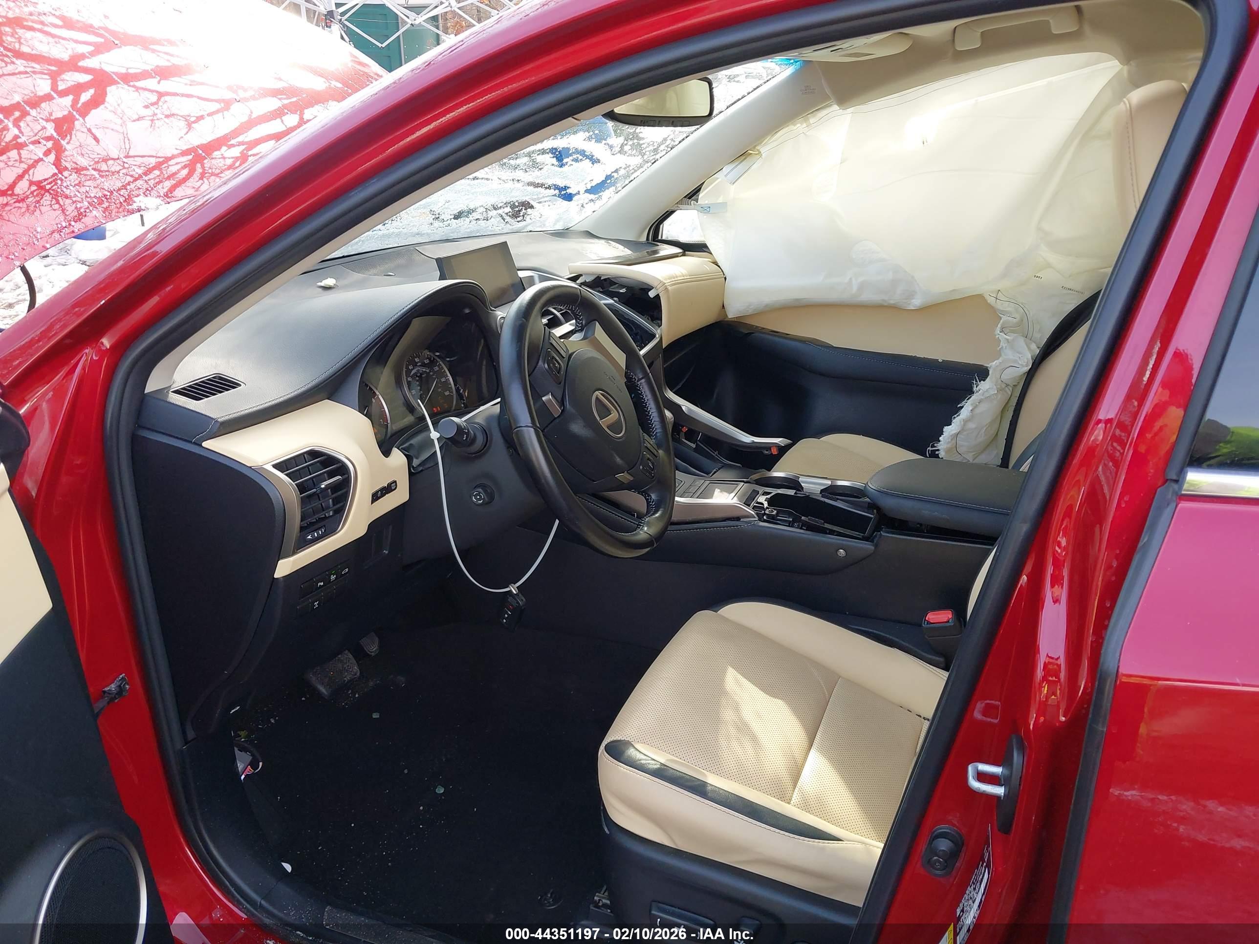 LEXUS NX image 5