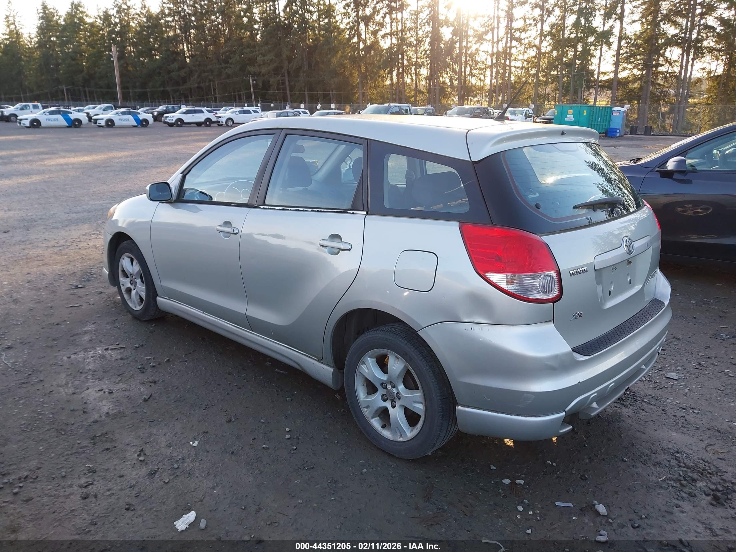 TOYOTA MATRIX image 3