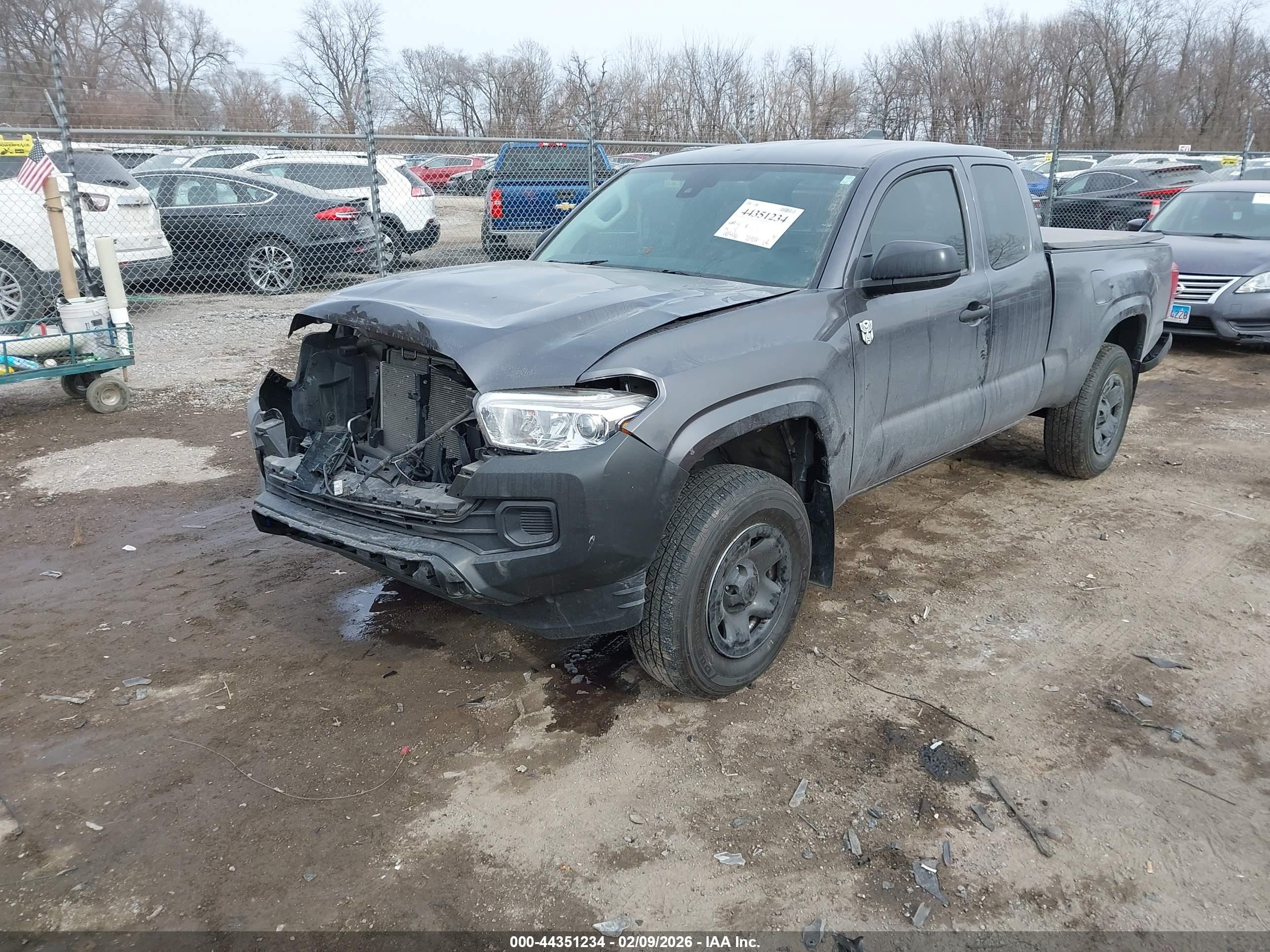 TOYOTA TACOMA image 2