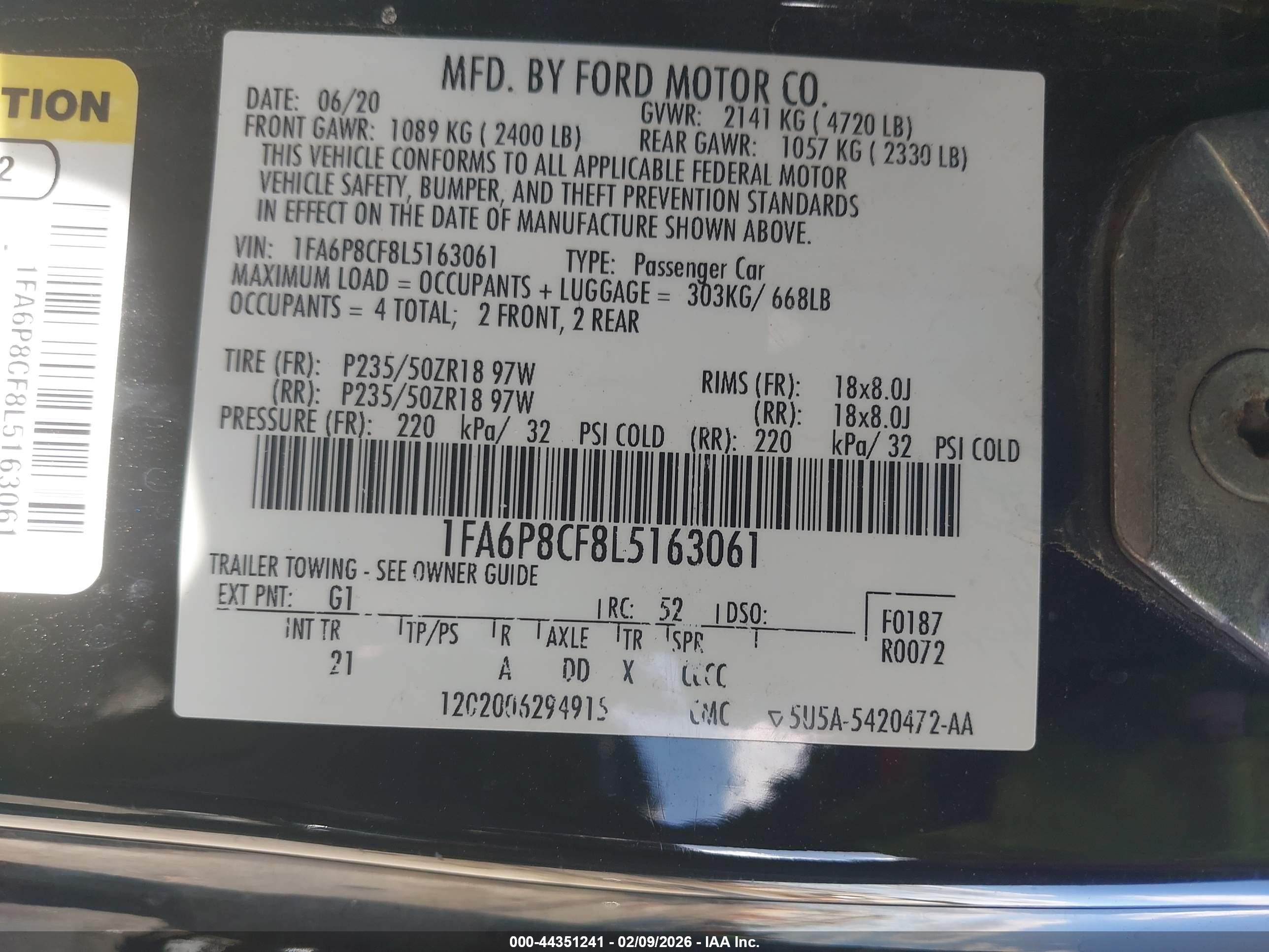 FORD MUSTANG image 9