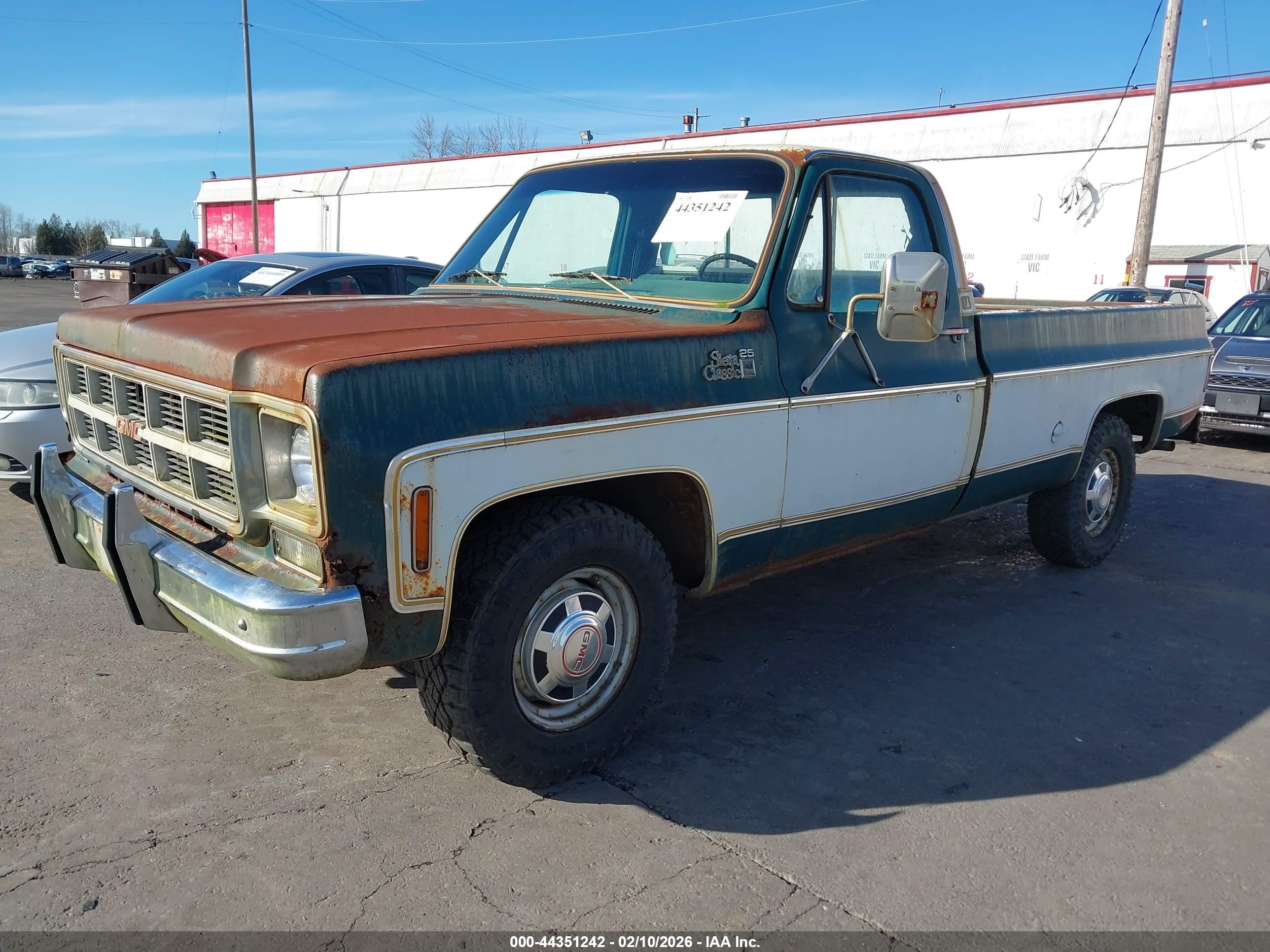 GMC PICK image 2
