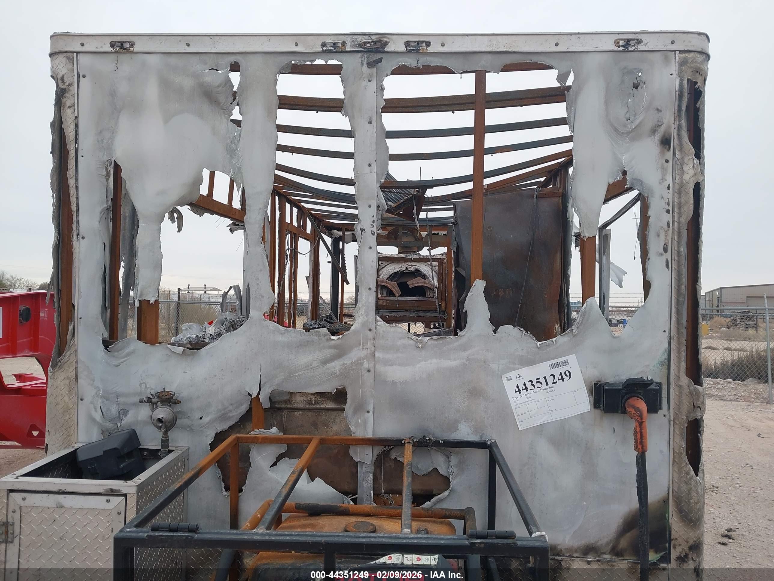 SOUTHERN TRAILER image 7