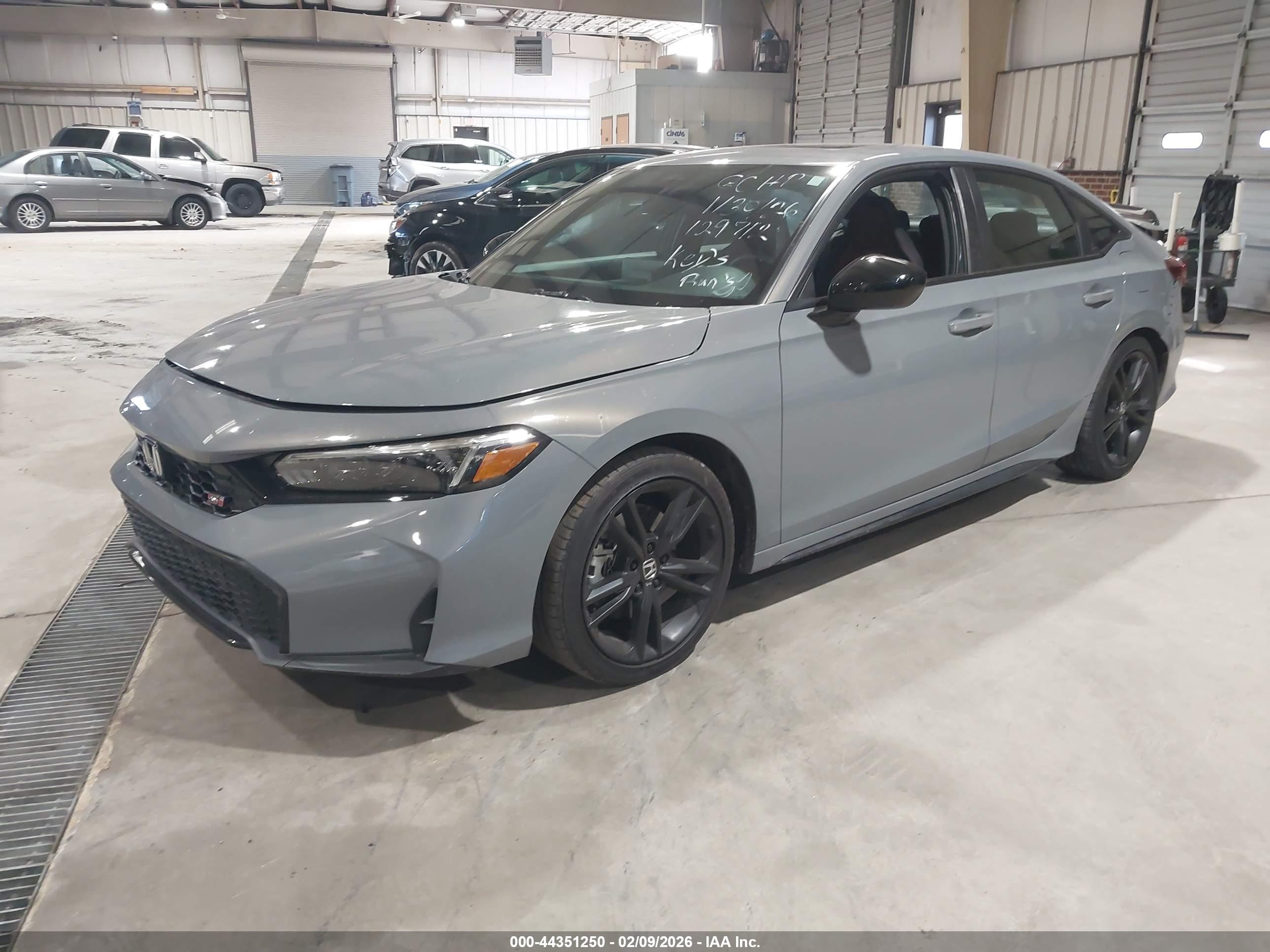 HONDA CIVIC image 2