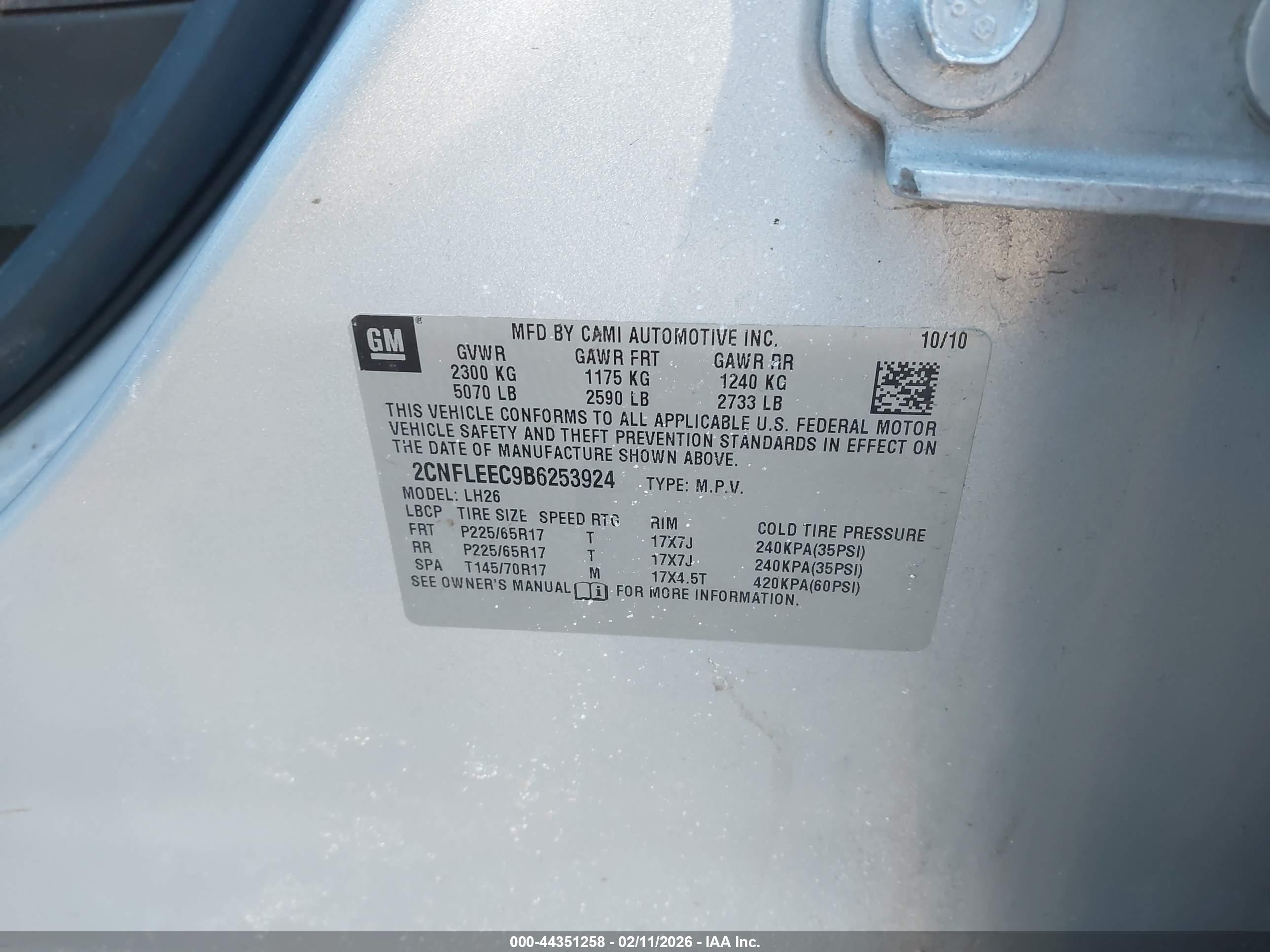 CHEVROLET EQUINOX image 9