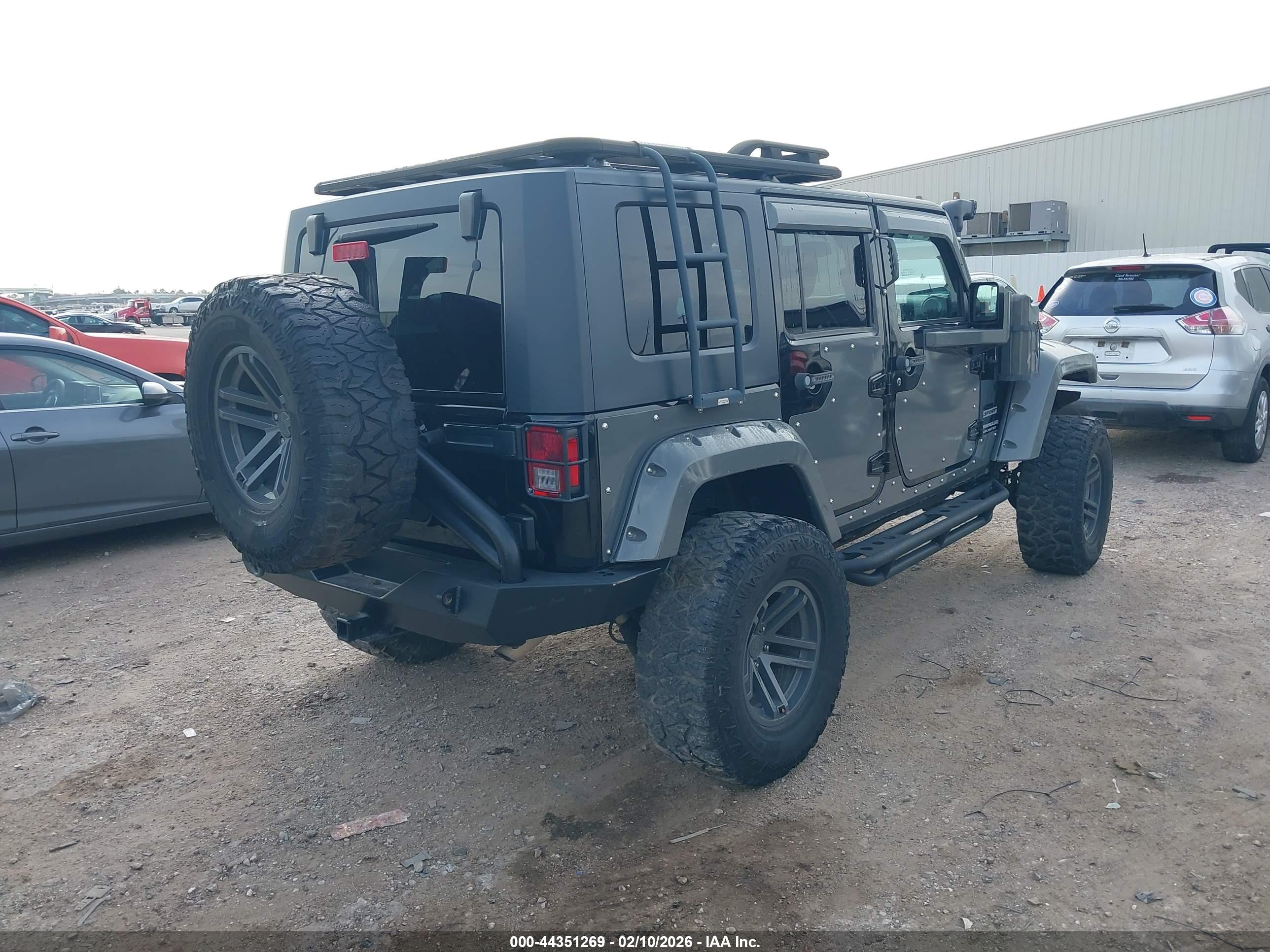 JEEP WRANGLER image 4