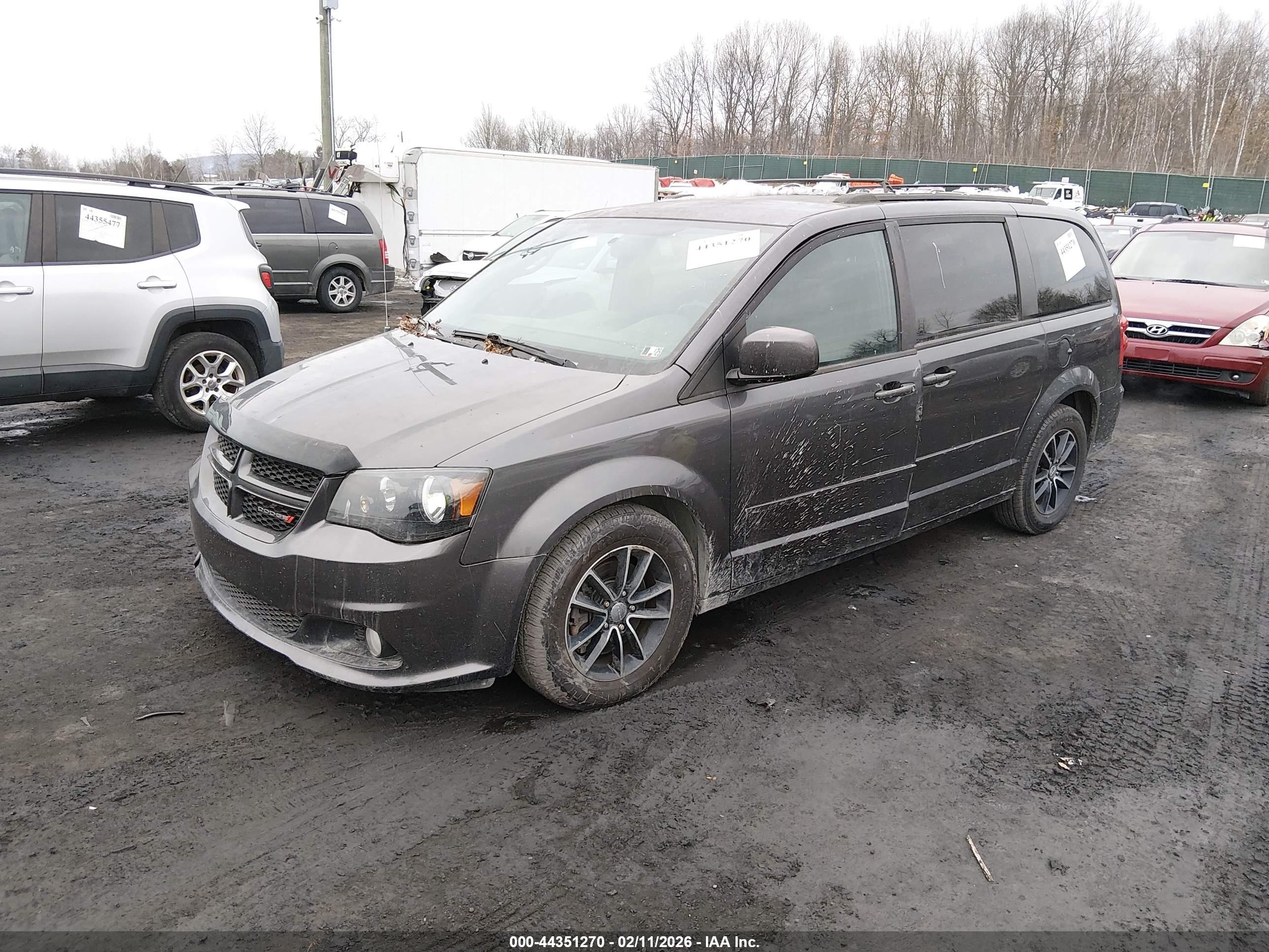 DODGE GRAND image 2