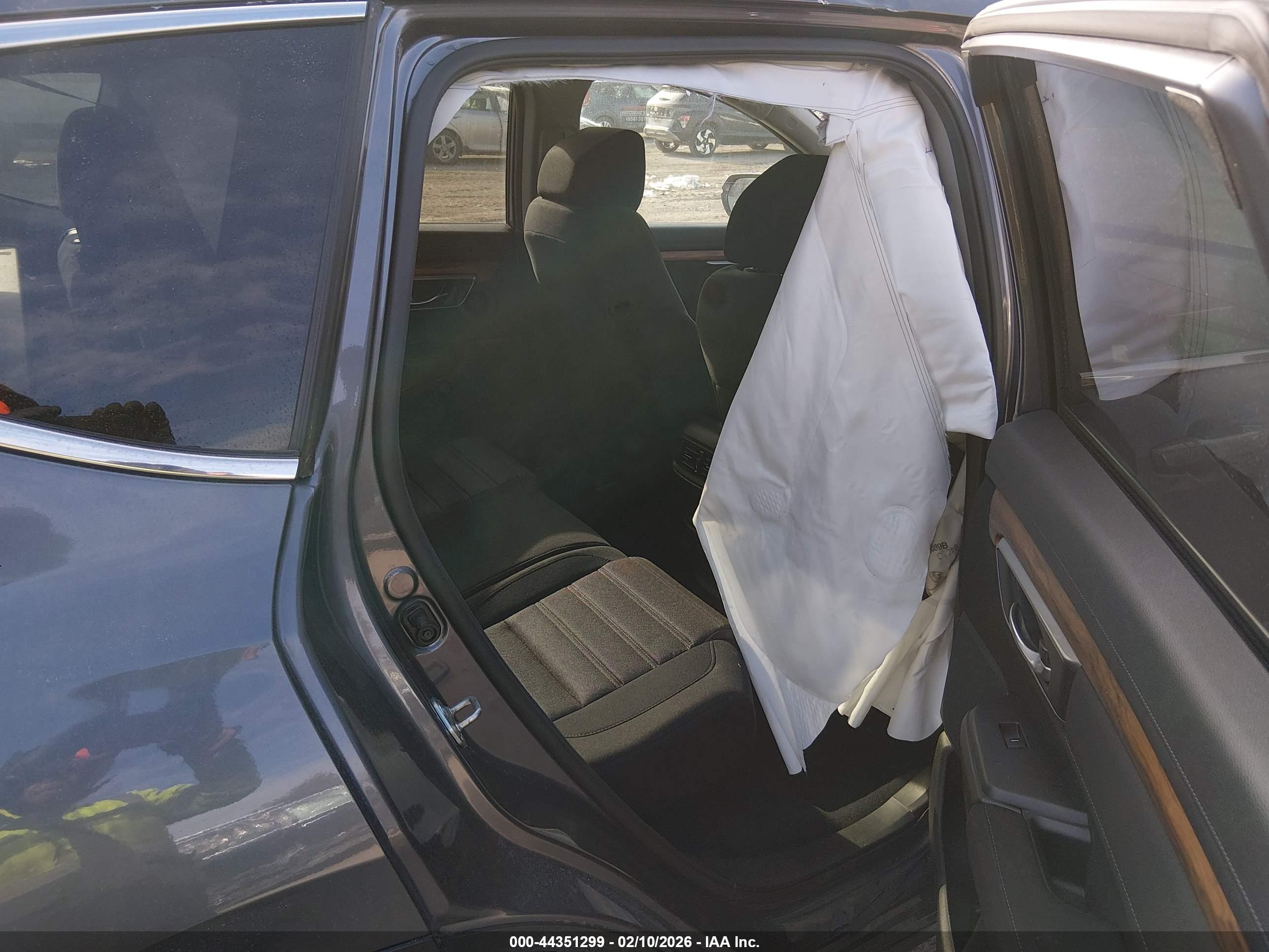 HONDA CR-V image 8