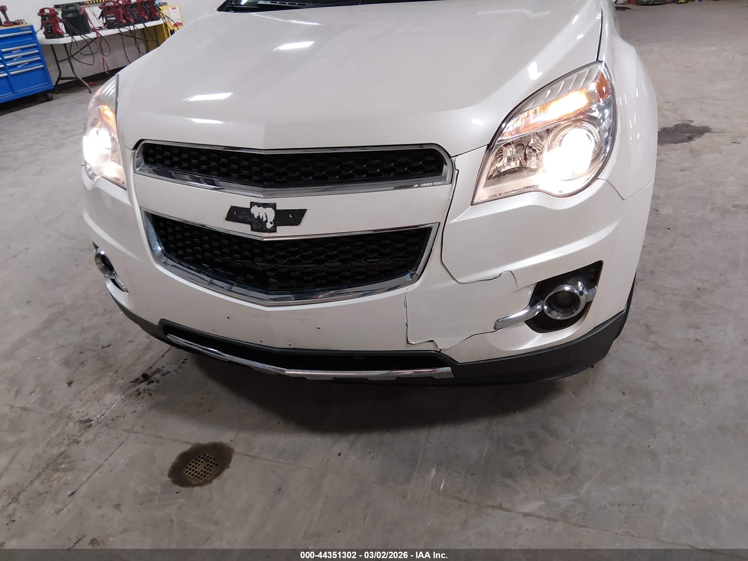 CHEVROLET EQUINOX image 6