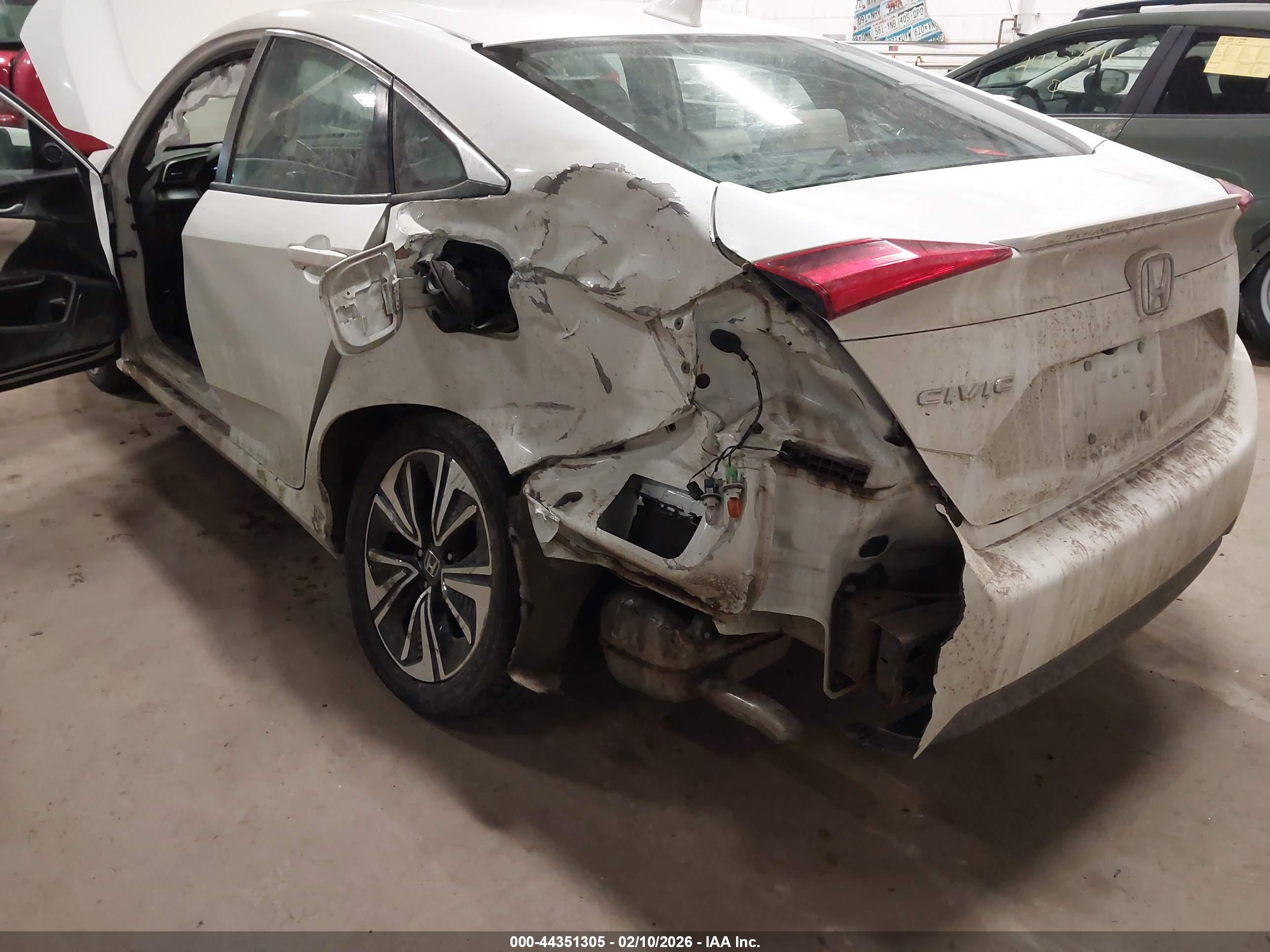 HONDA CIVIC image 6