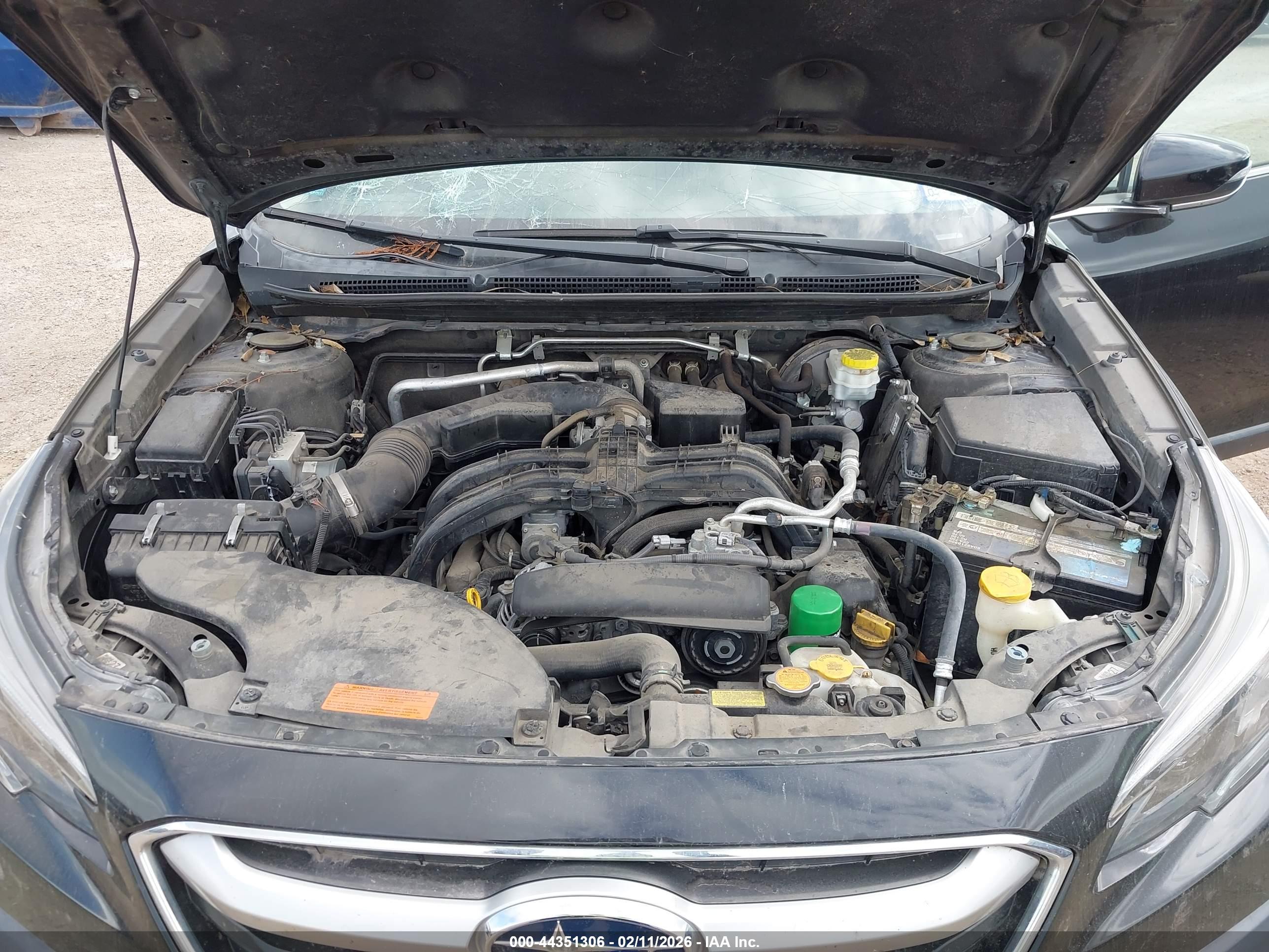 SUBARU OUTBACK image 10