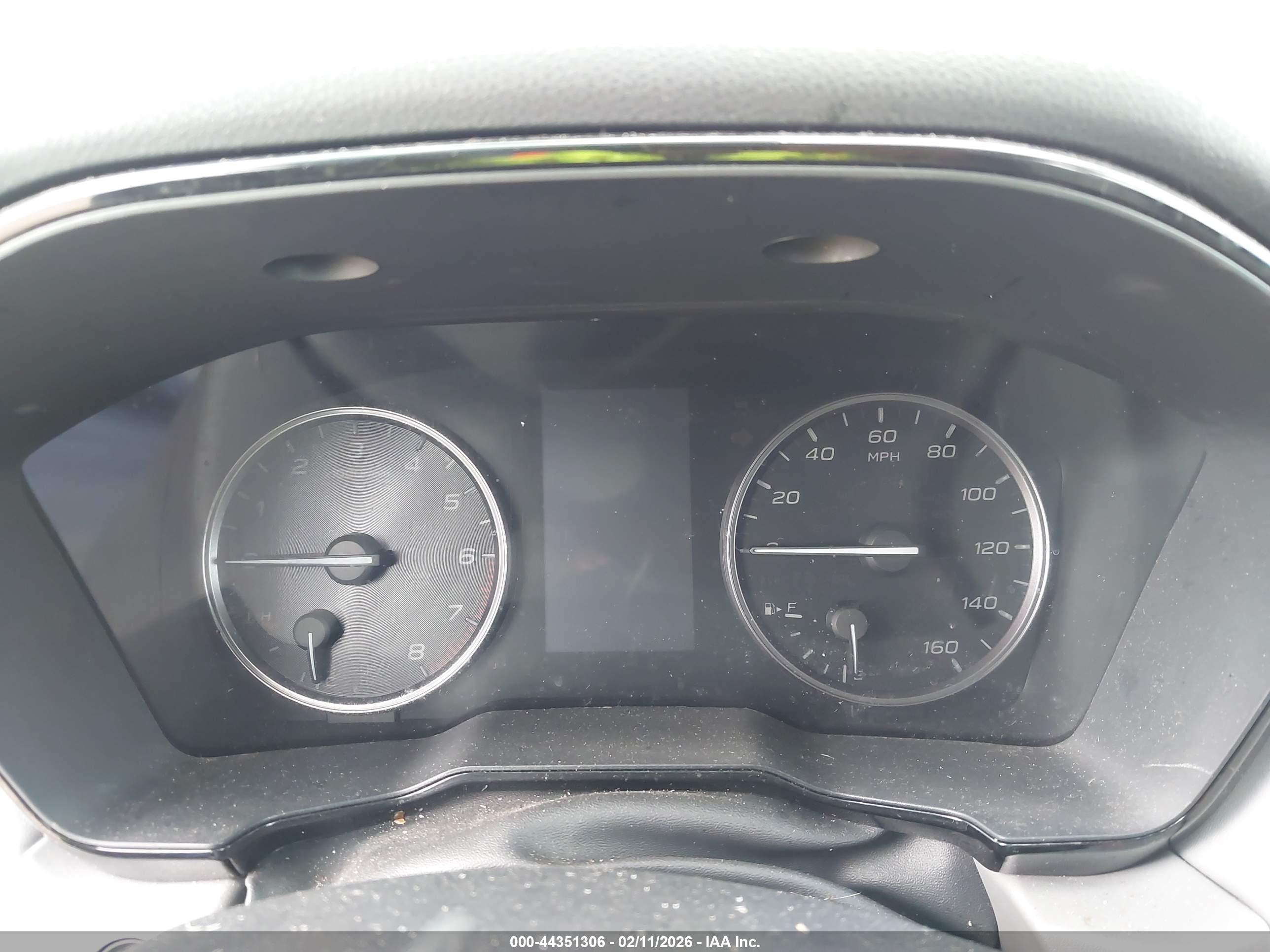 SUBARU OUTBACK image 7