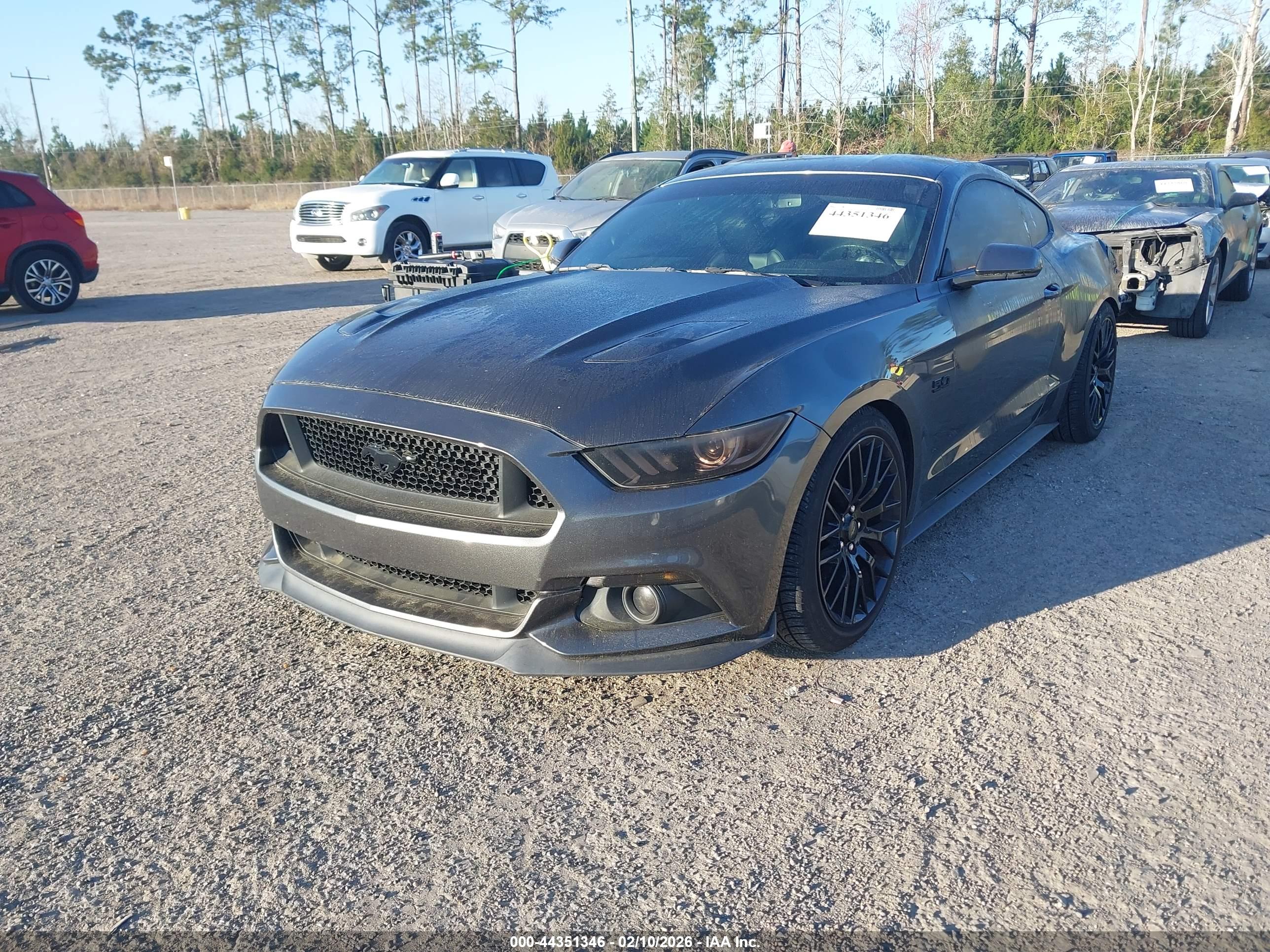 FORD MUSTANG image 2