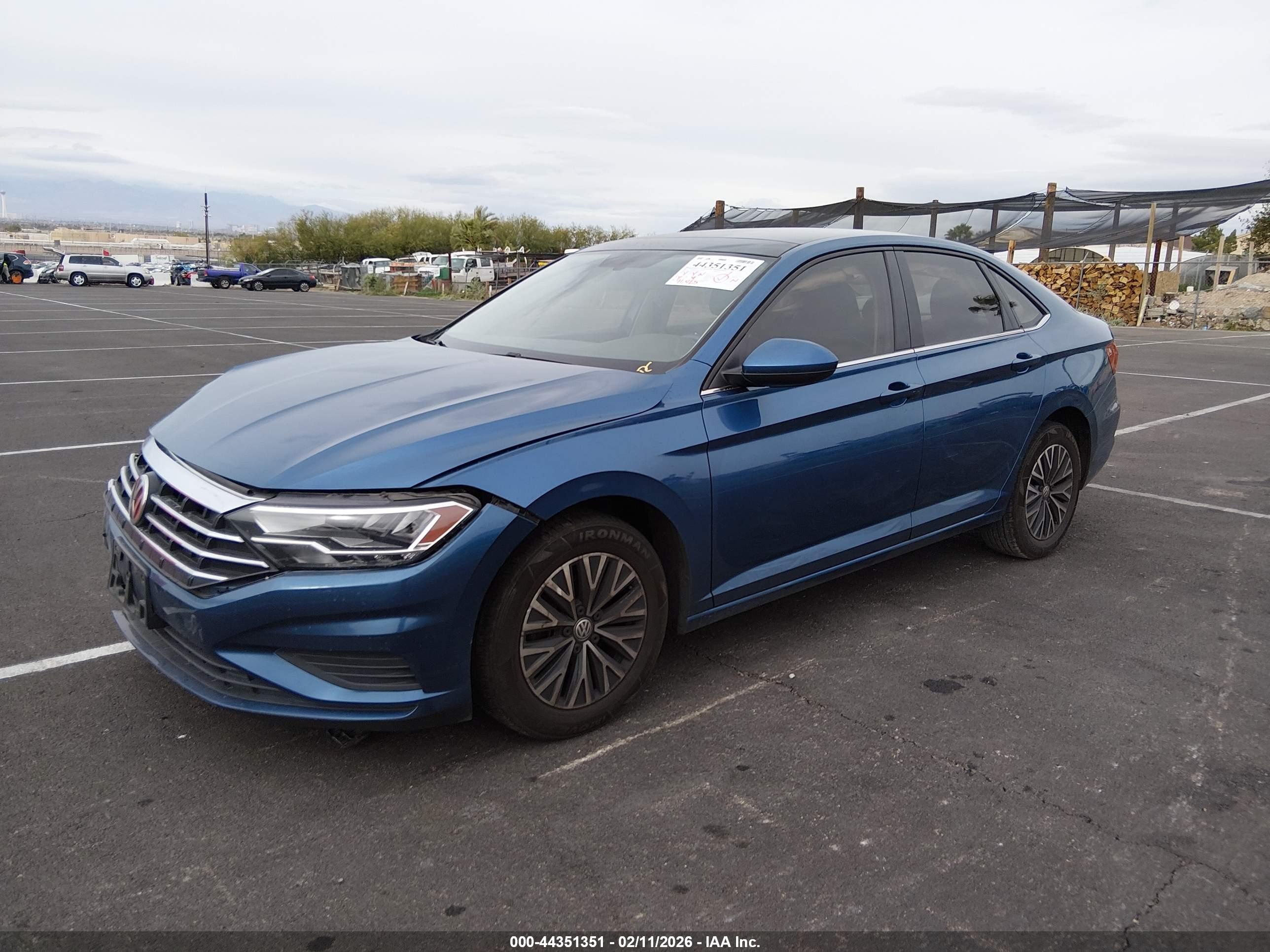 VOLKSWAGEN JETTA image 2