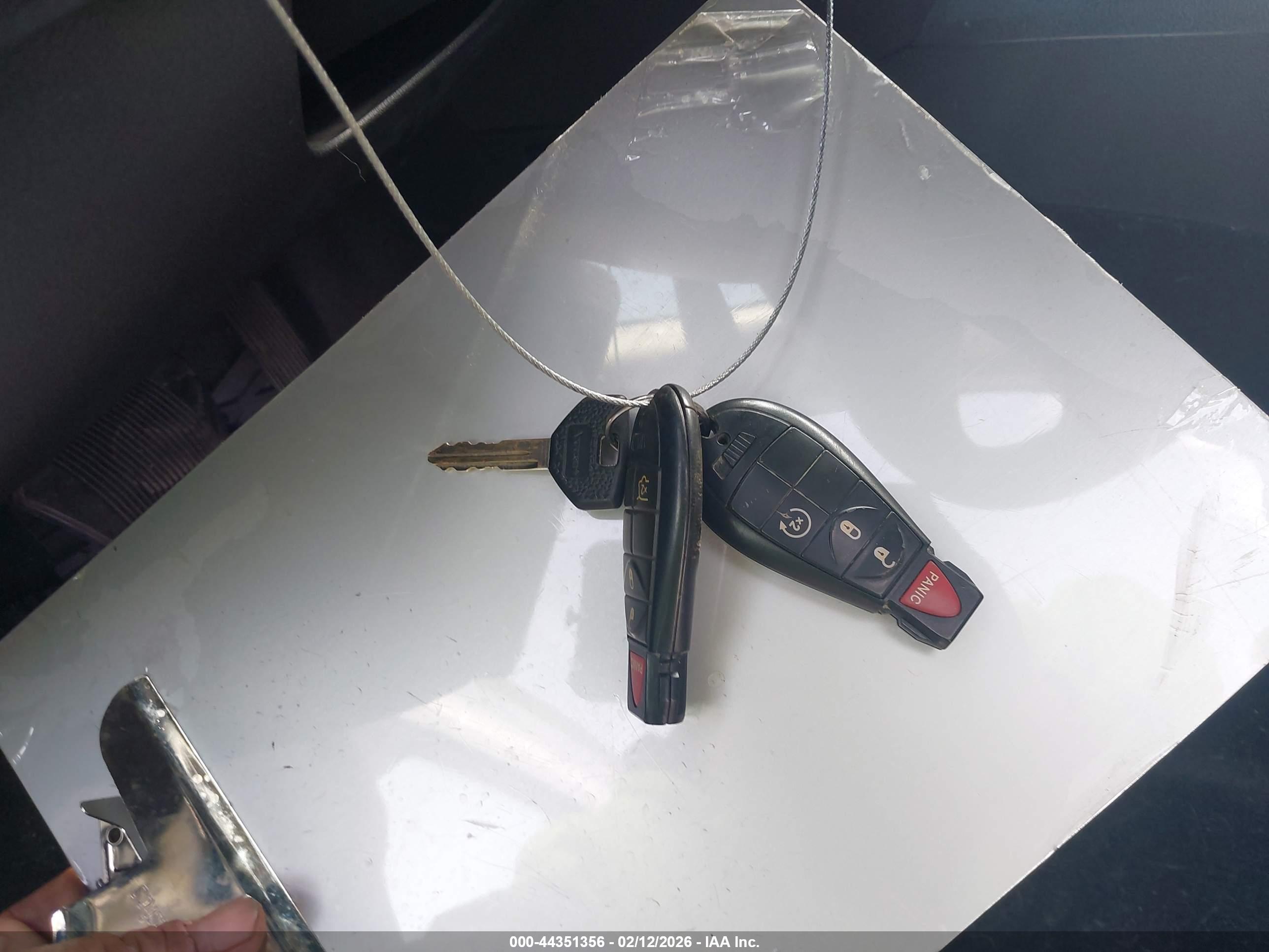 JEEP GRAND image 11