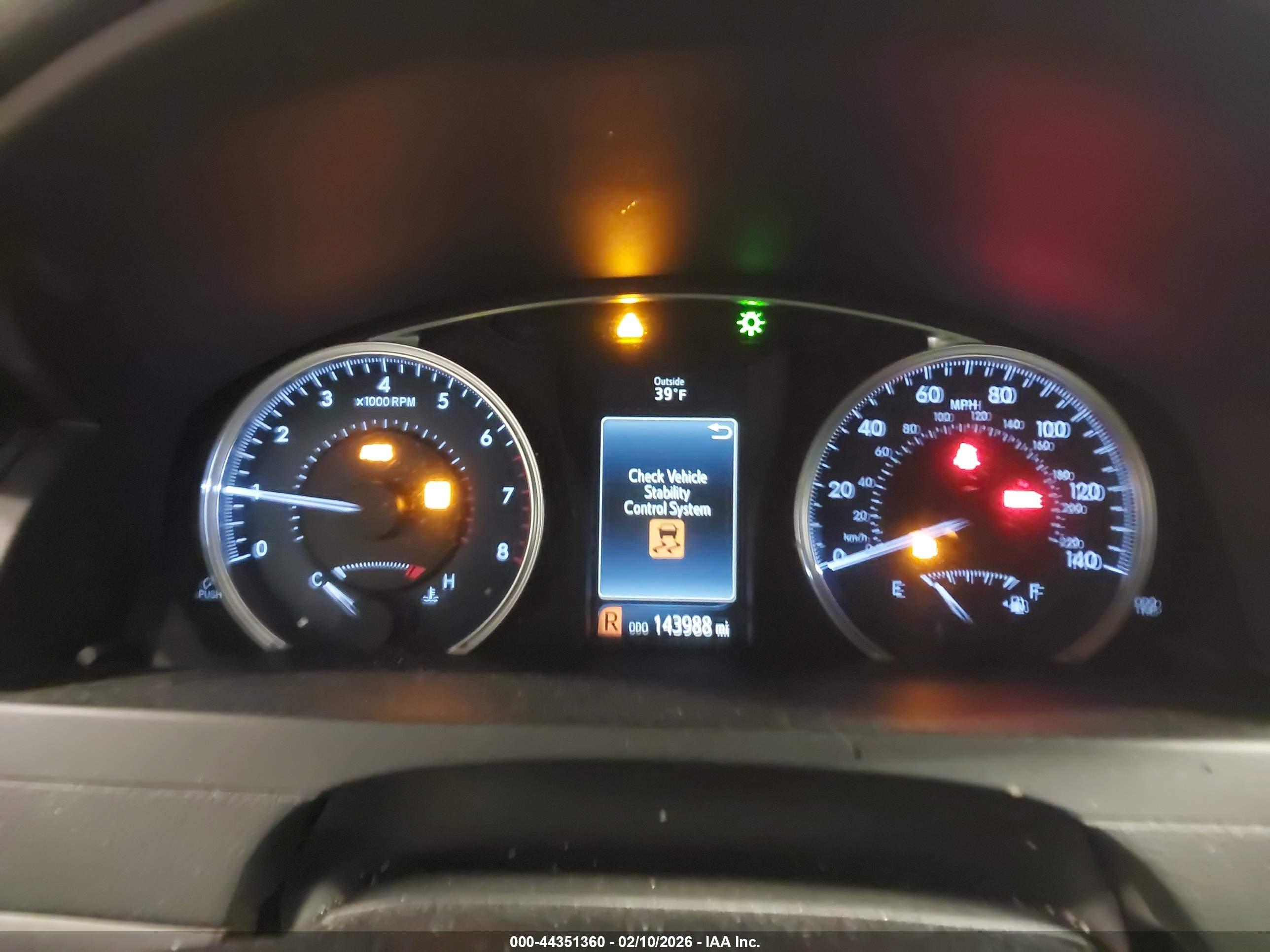 TOYOTA CAMRY image 7