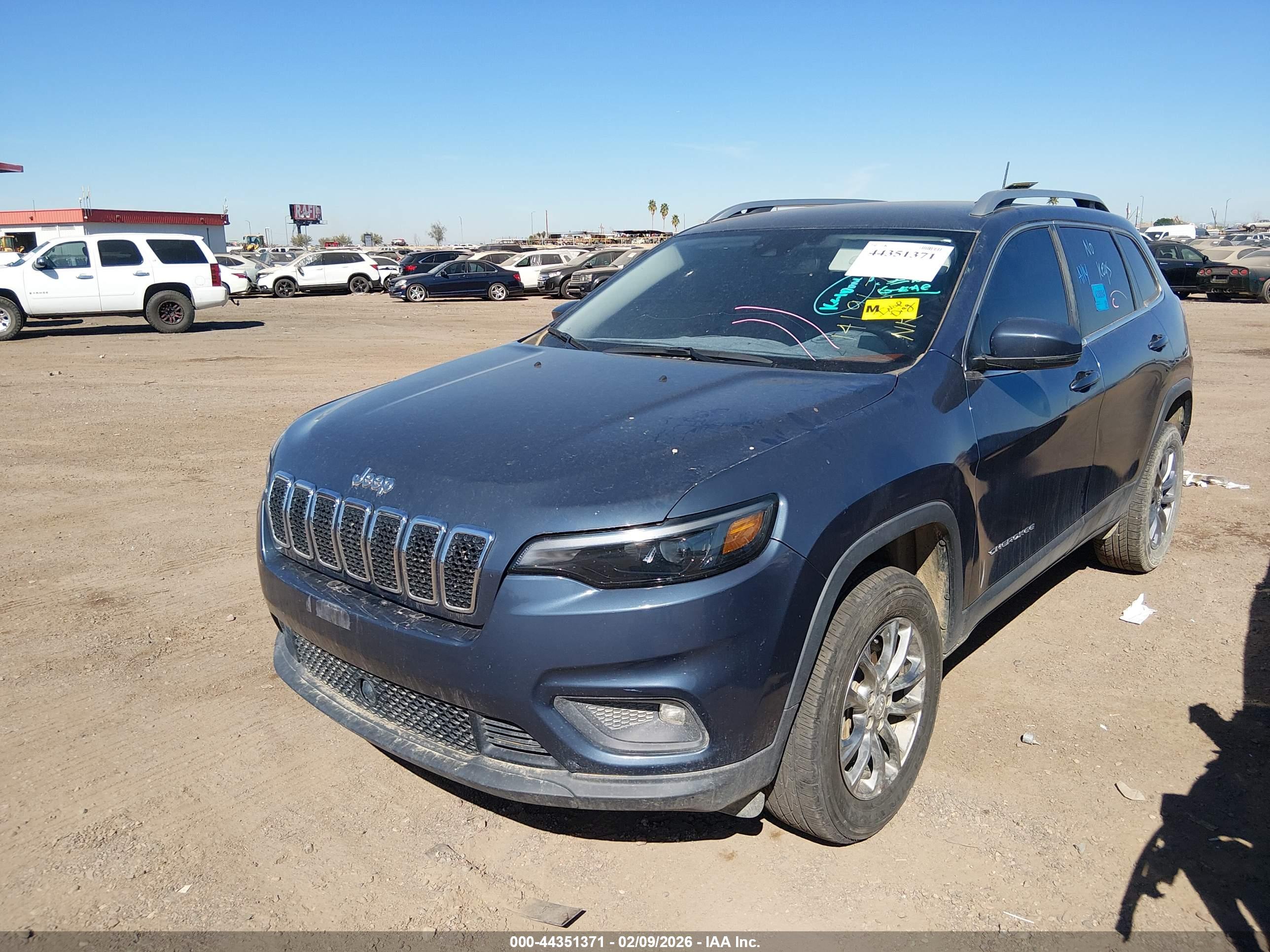 JEEP CHEROKEE image 6