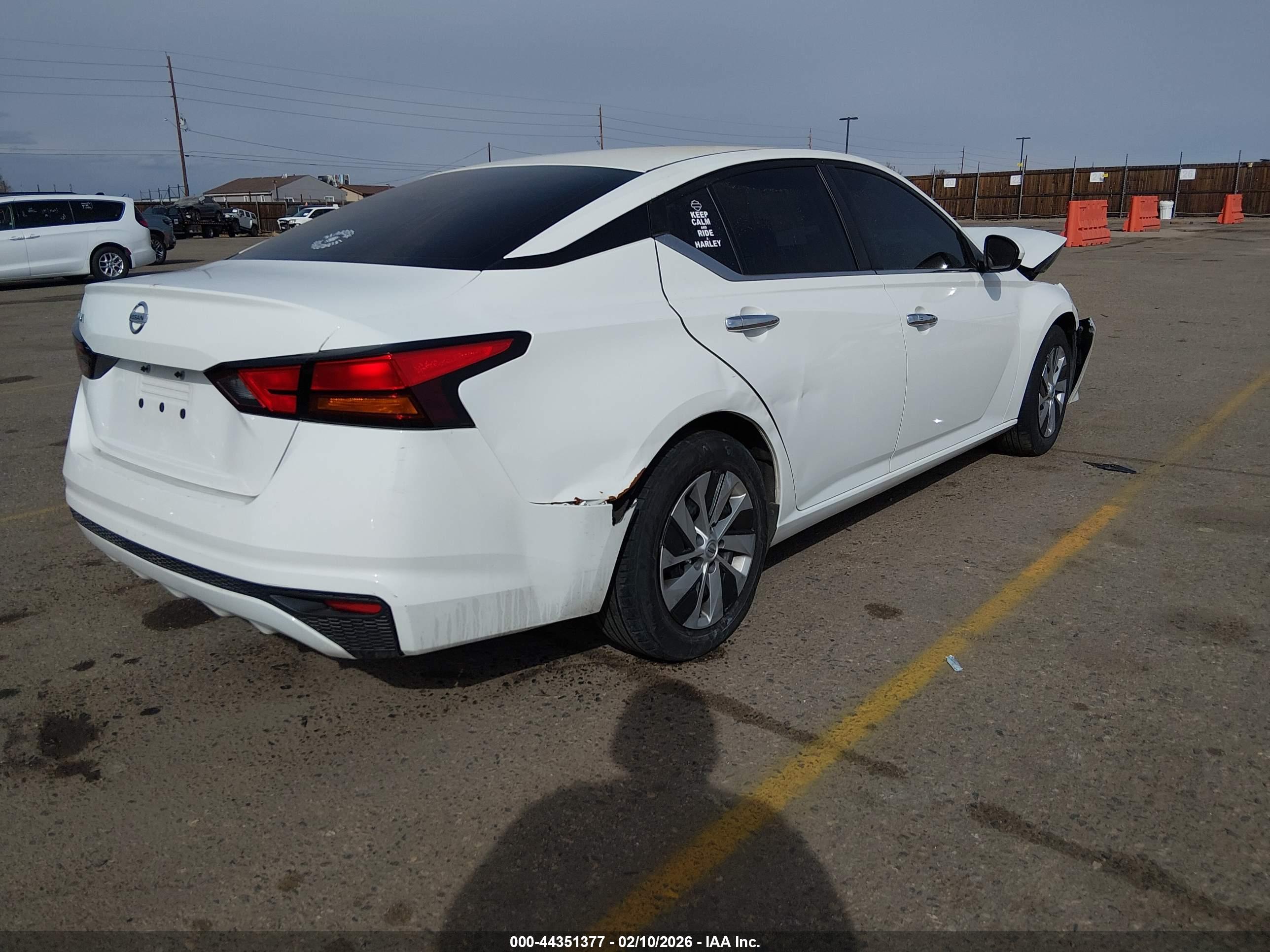 NISSAN ALTIMA image 4
