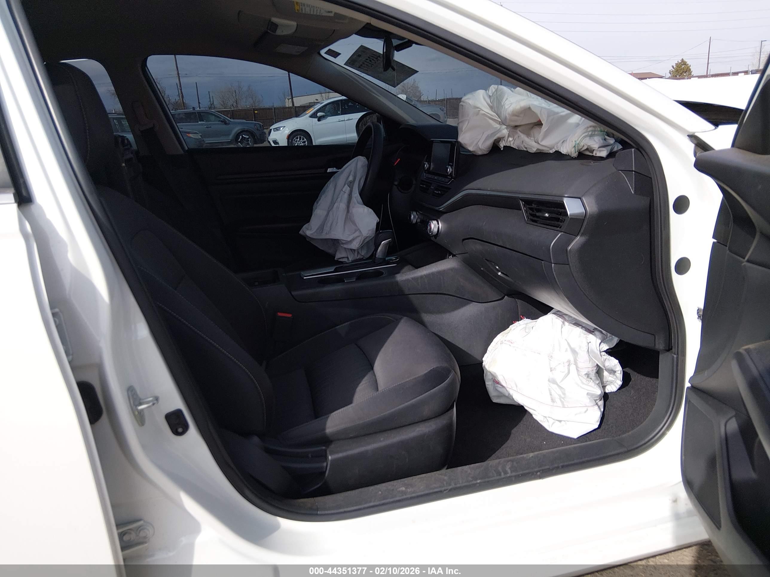 NISSAN ALTIMA image 5