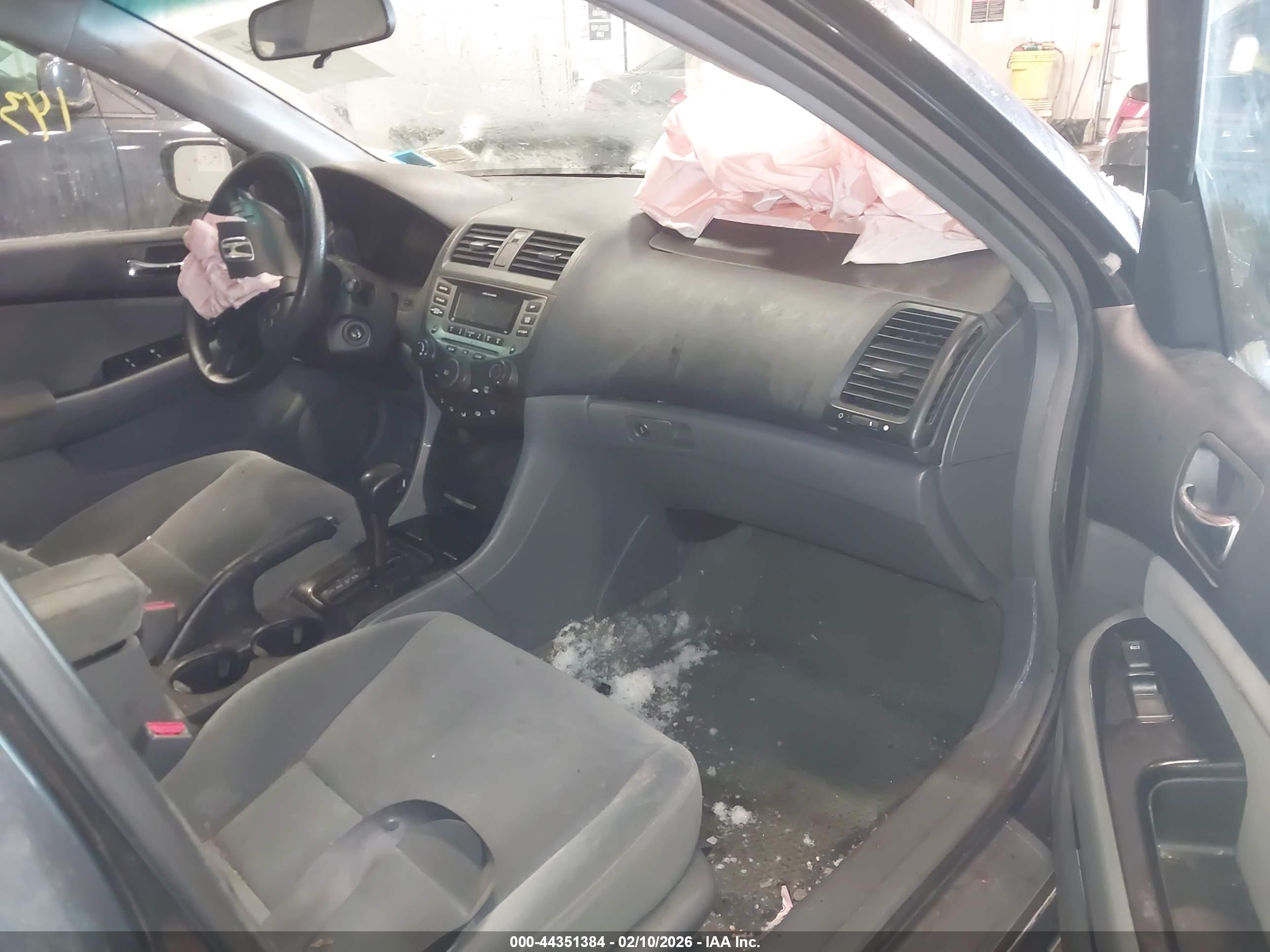 HONDA ACCORD image 5