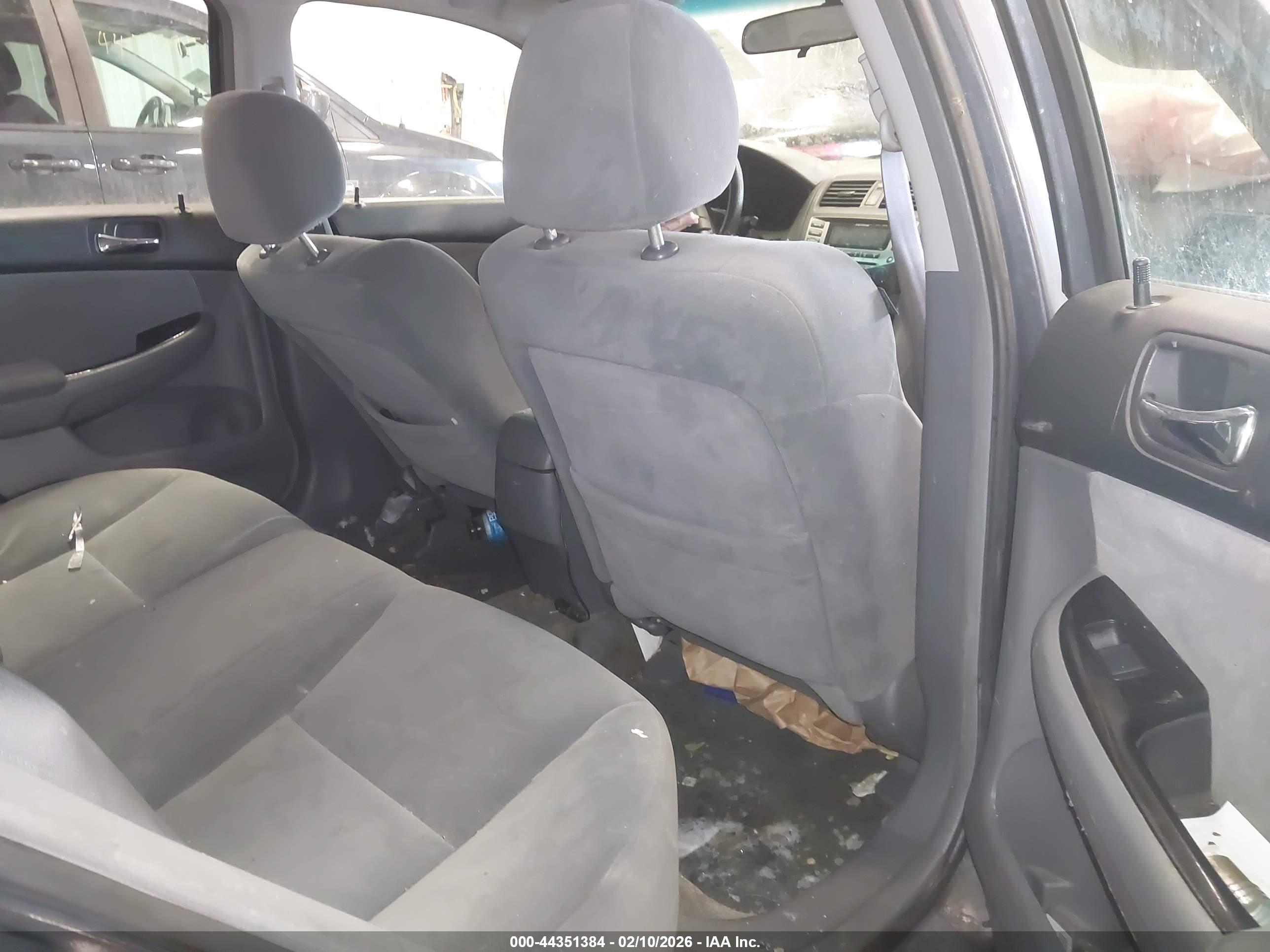 HONDA ACCORD image 8
