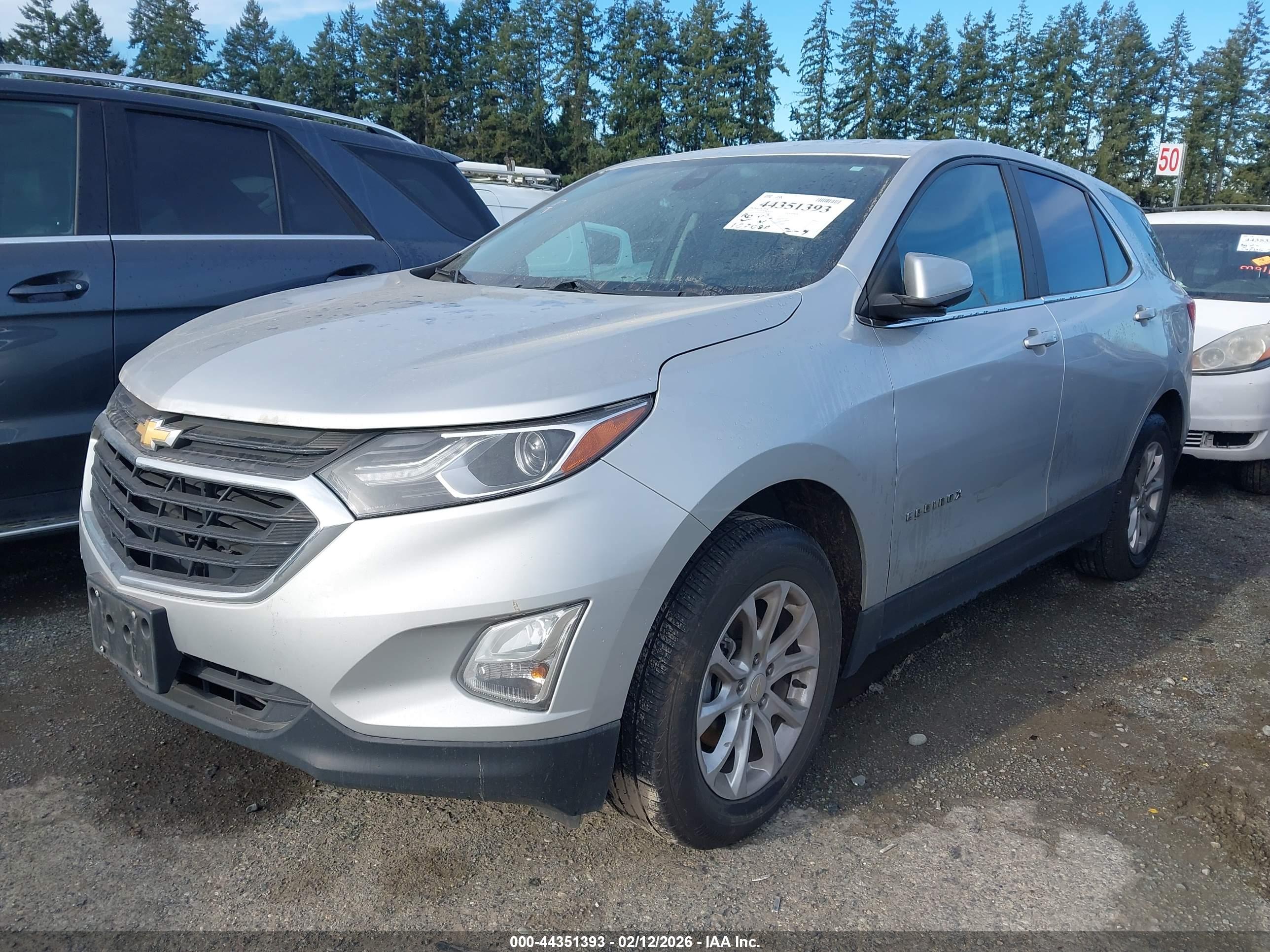 CHEVROLET EQUINOX image 2