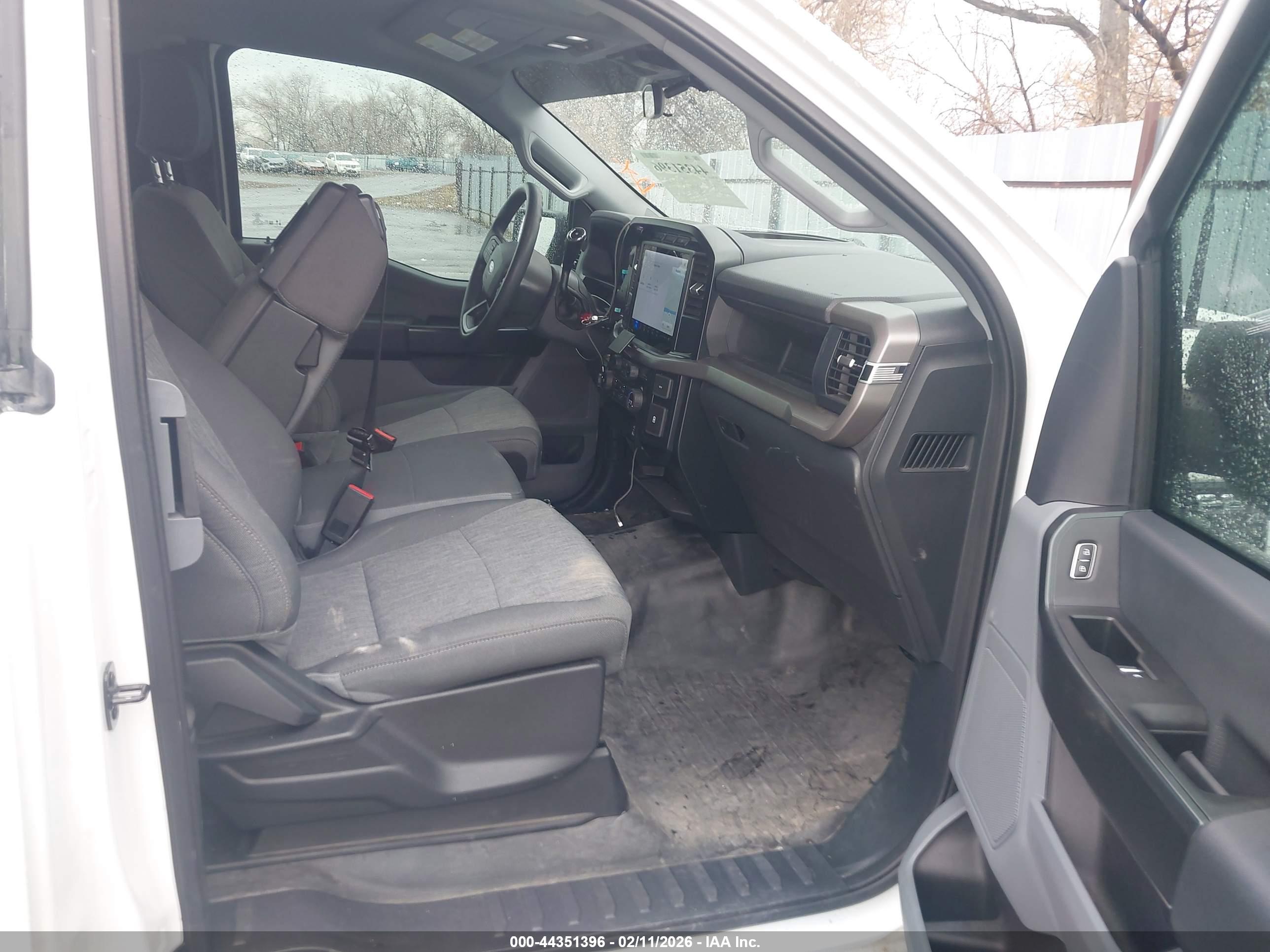 FORD F-150 image 5