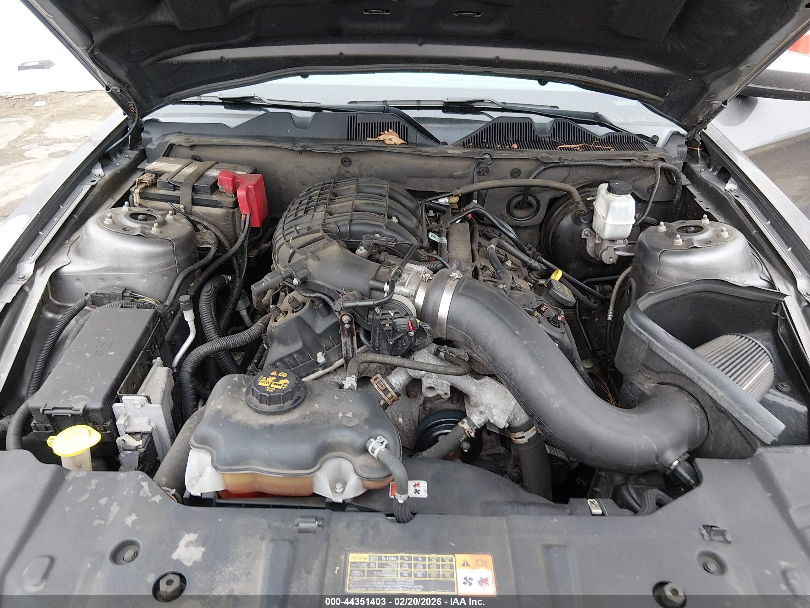 FORD MUSTANG image 10