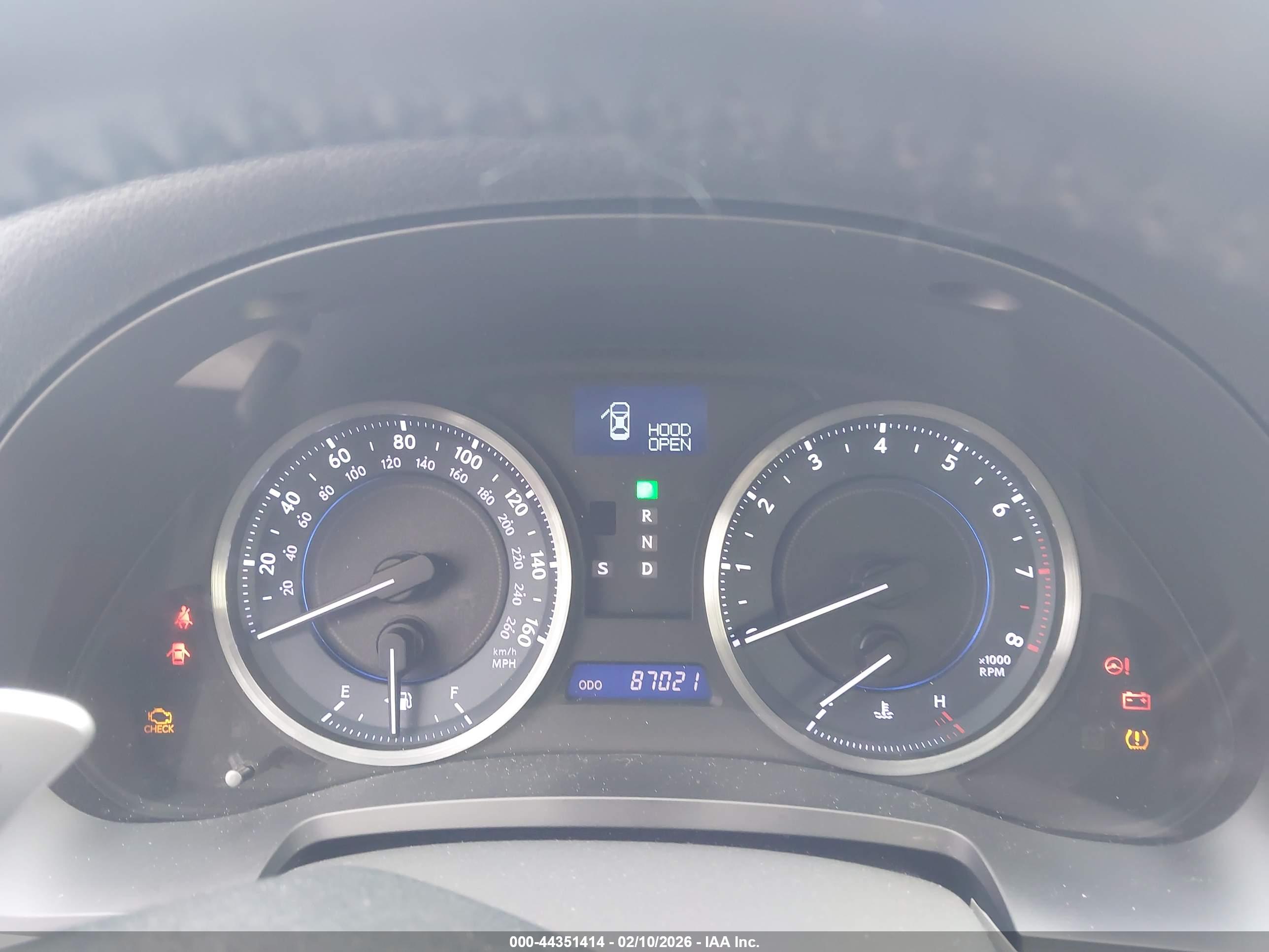 LEXUS IS image 7