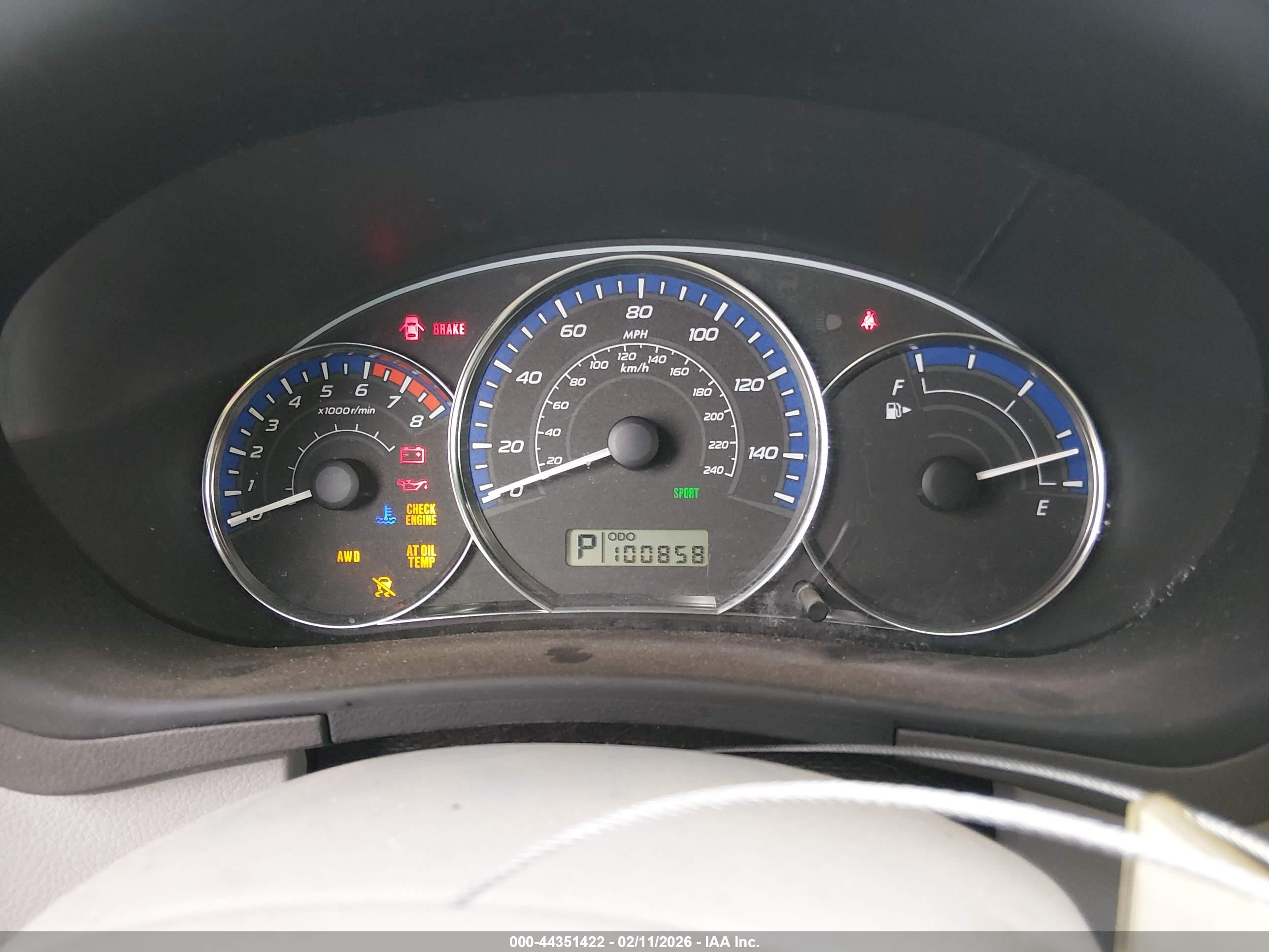 SUBARU FORESTER image 7