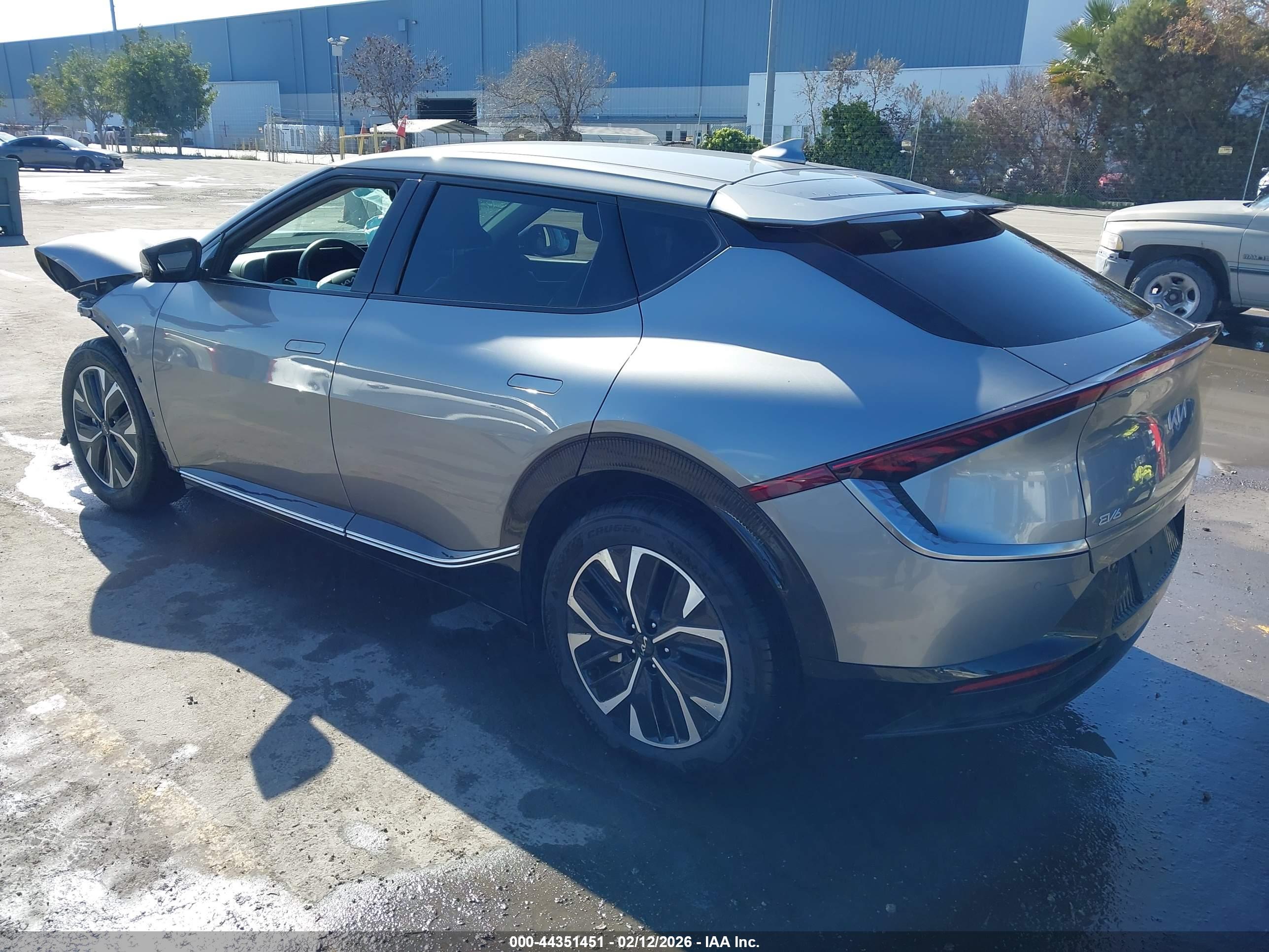 KIA EV6 image 3