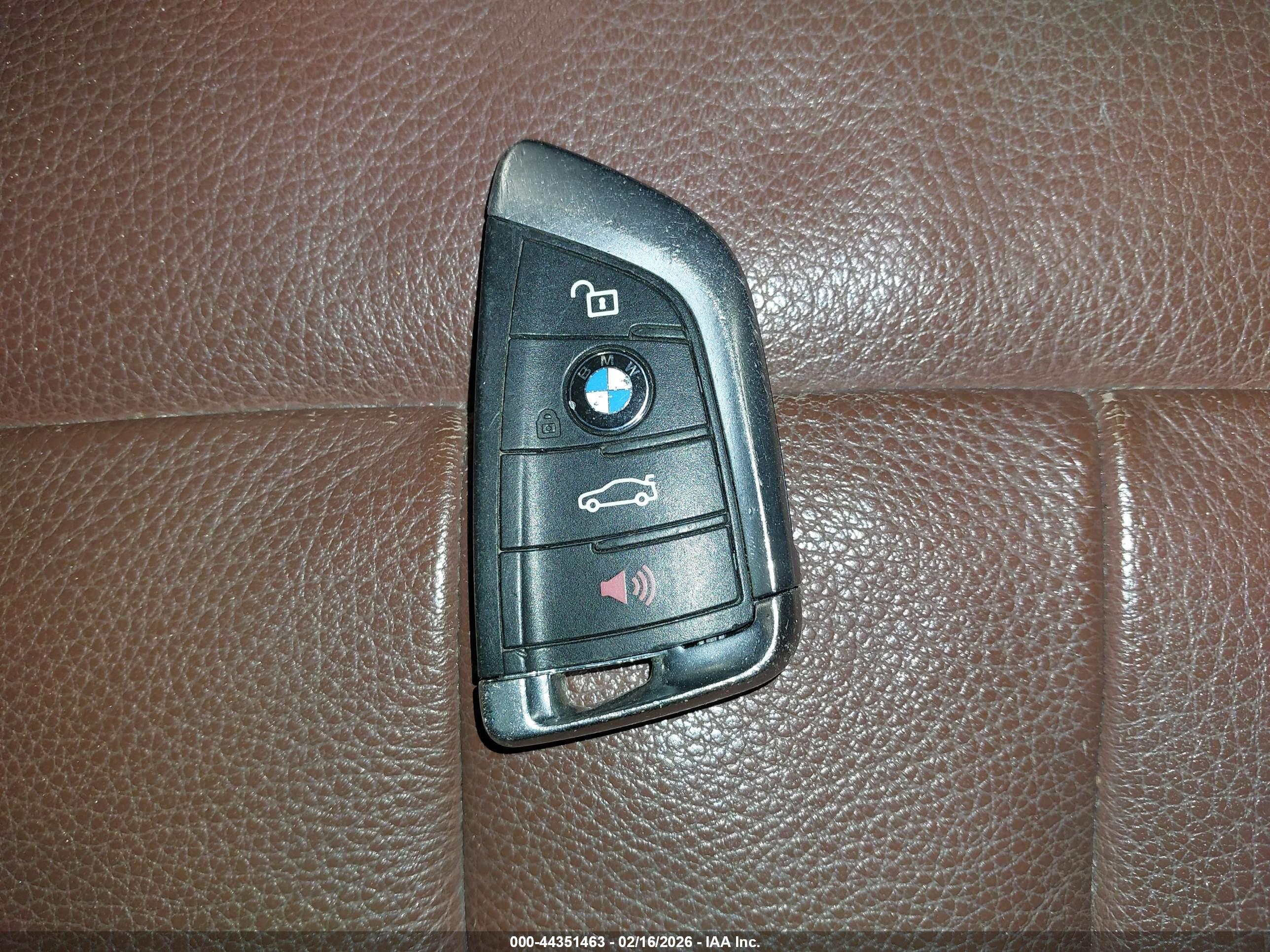 BMW X5 image 11