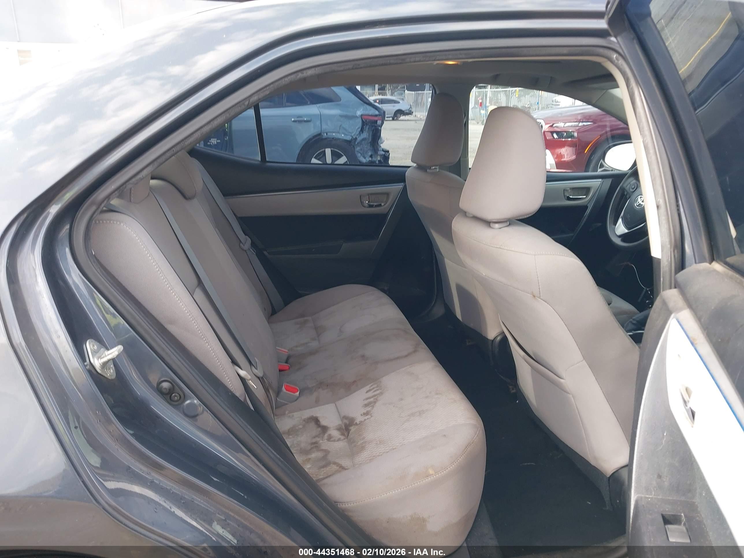 TOYOTA COROLLA image 8