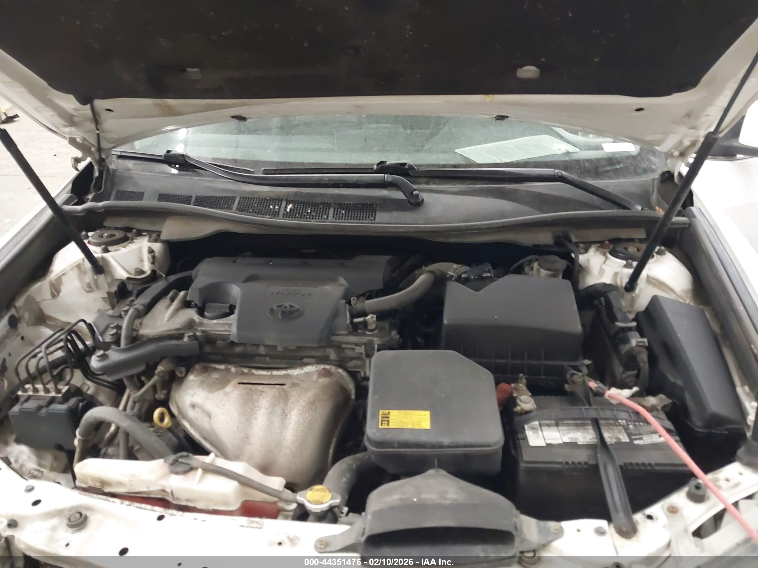 TOYOTA CAMRY image 10