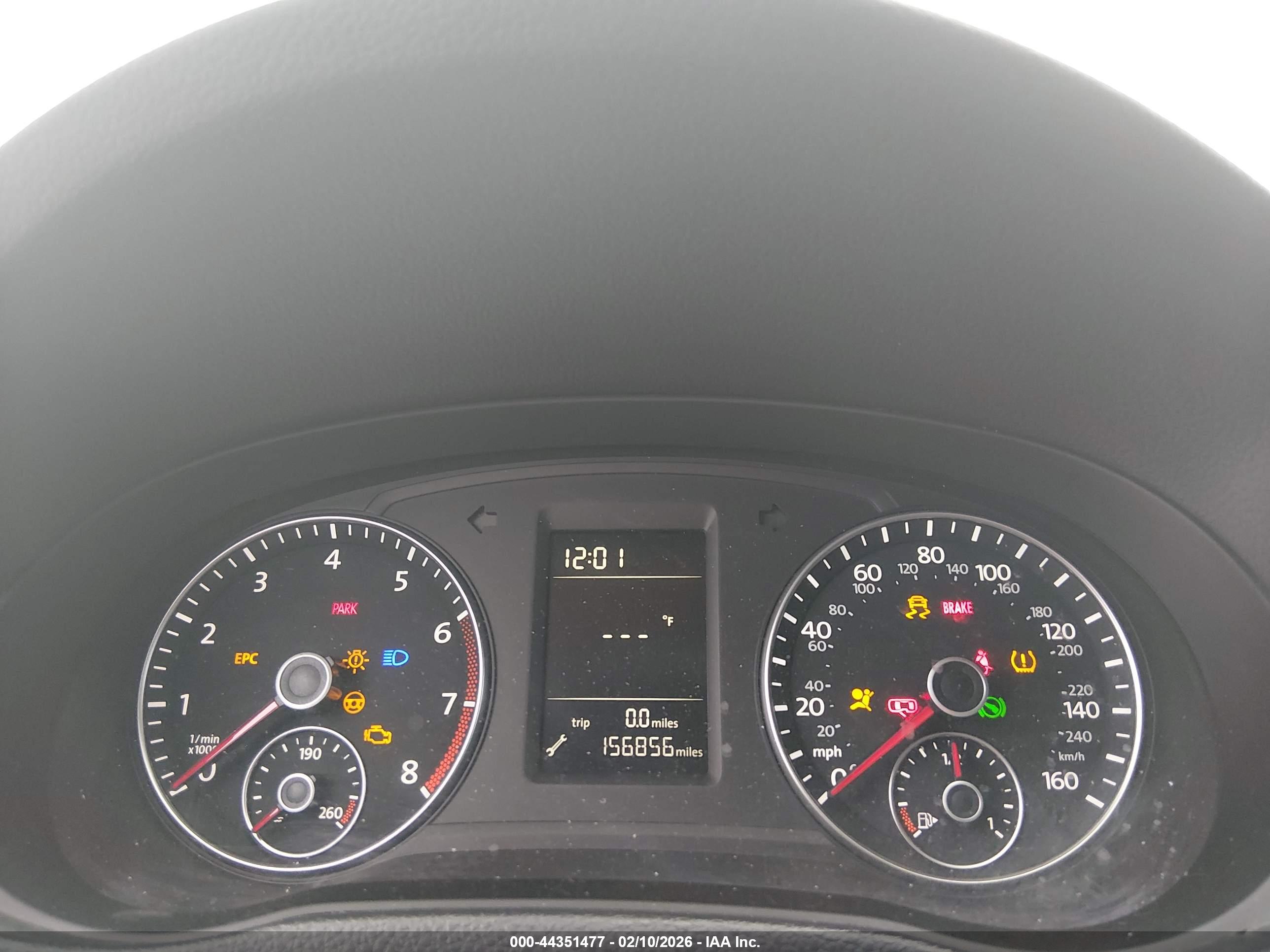 VOLKSWAGEN PASSAT image 7