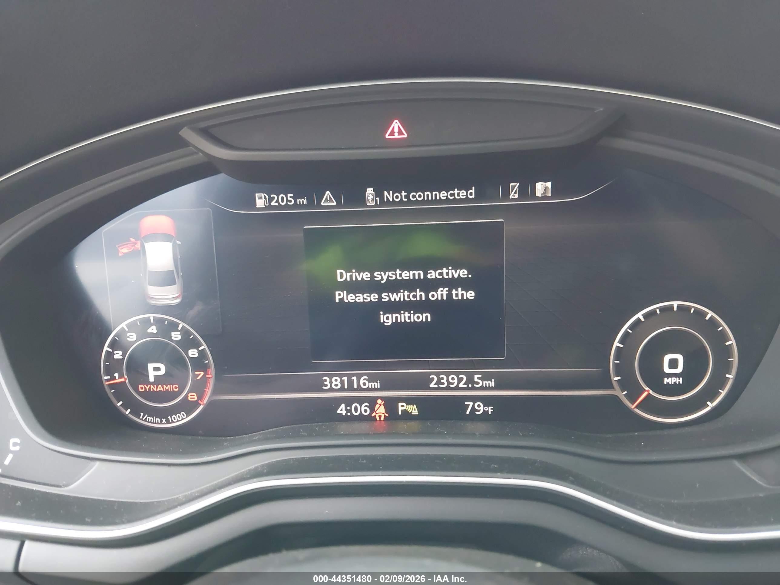 AUDI A4 image 7