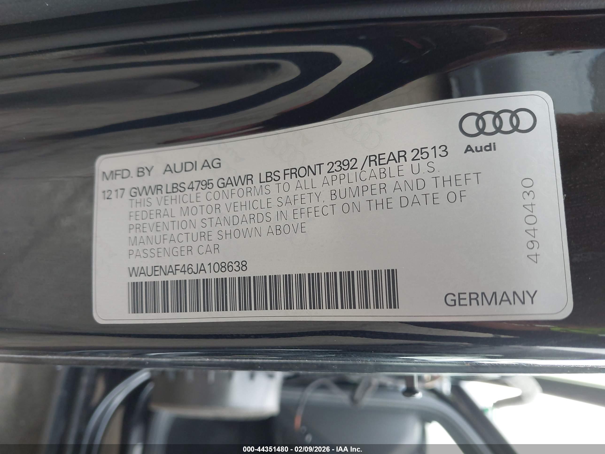 AUDI A4 image 9