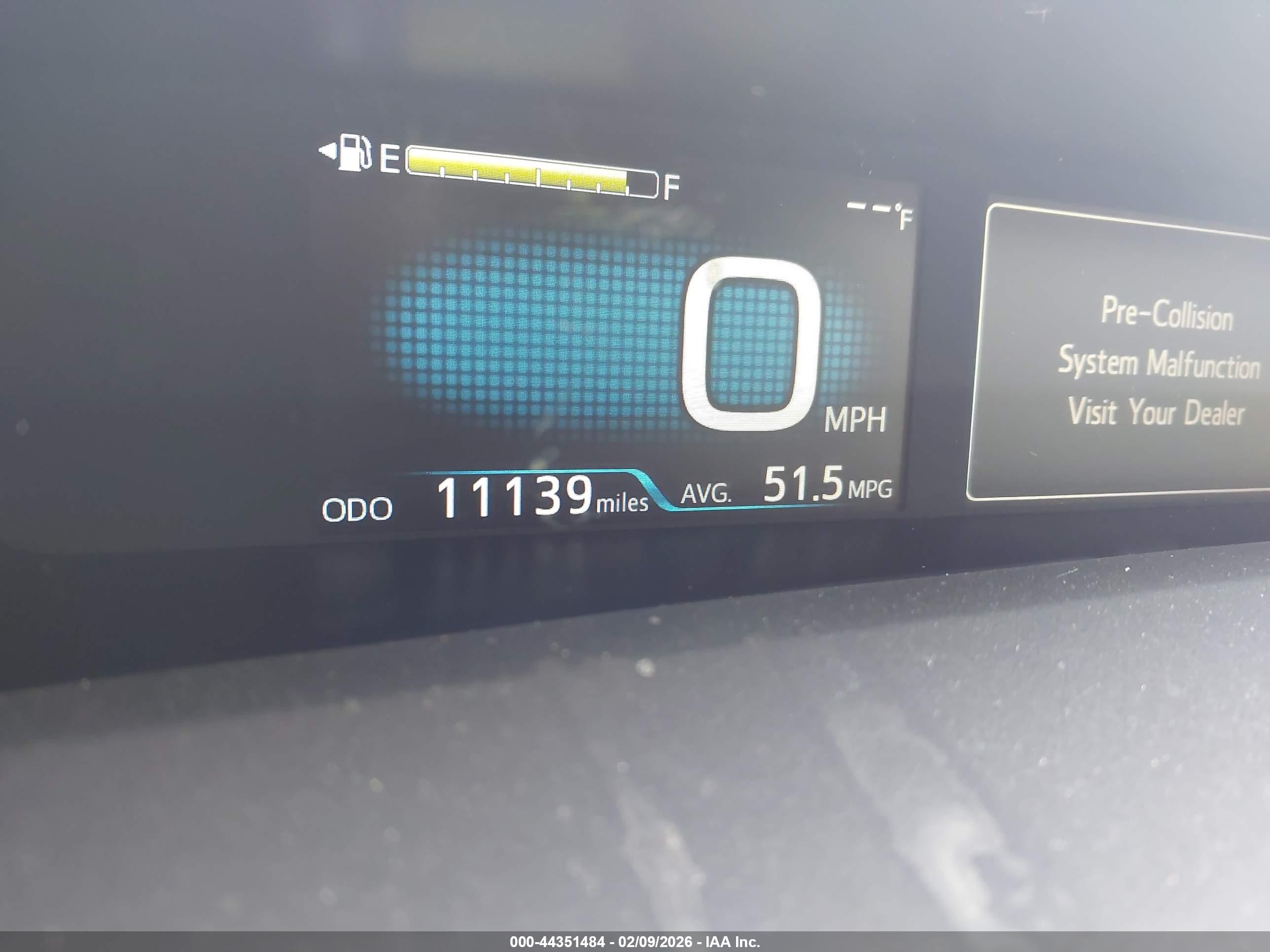 TOYOTA PRIUS image 7