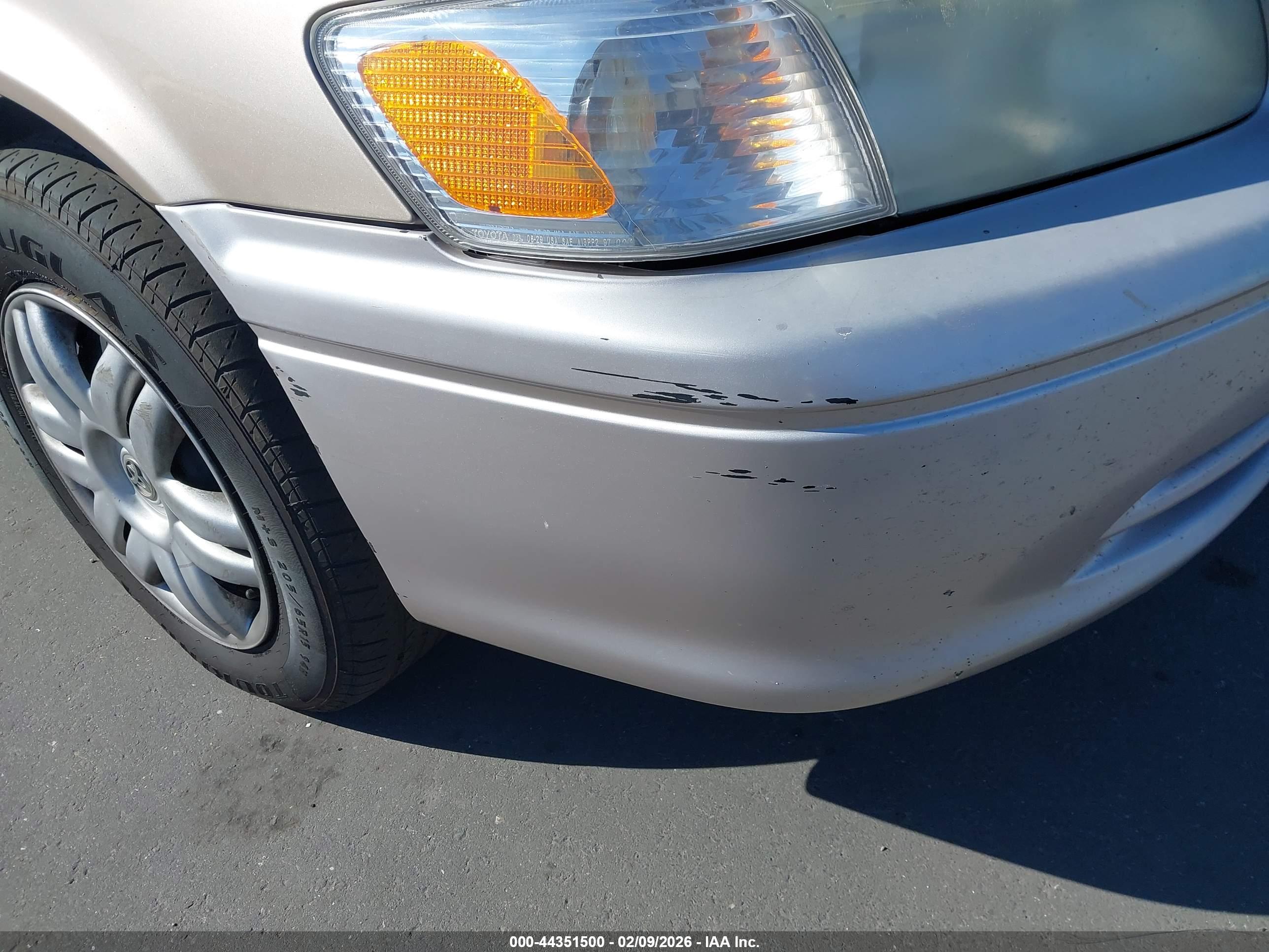 TOYOTA CAMRY image 6