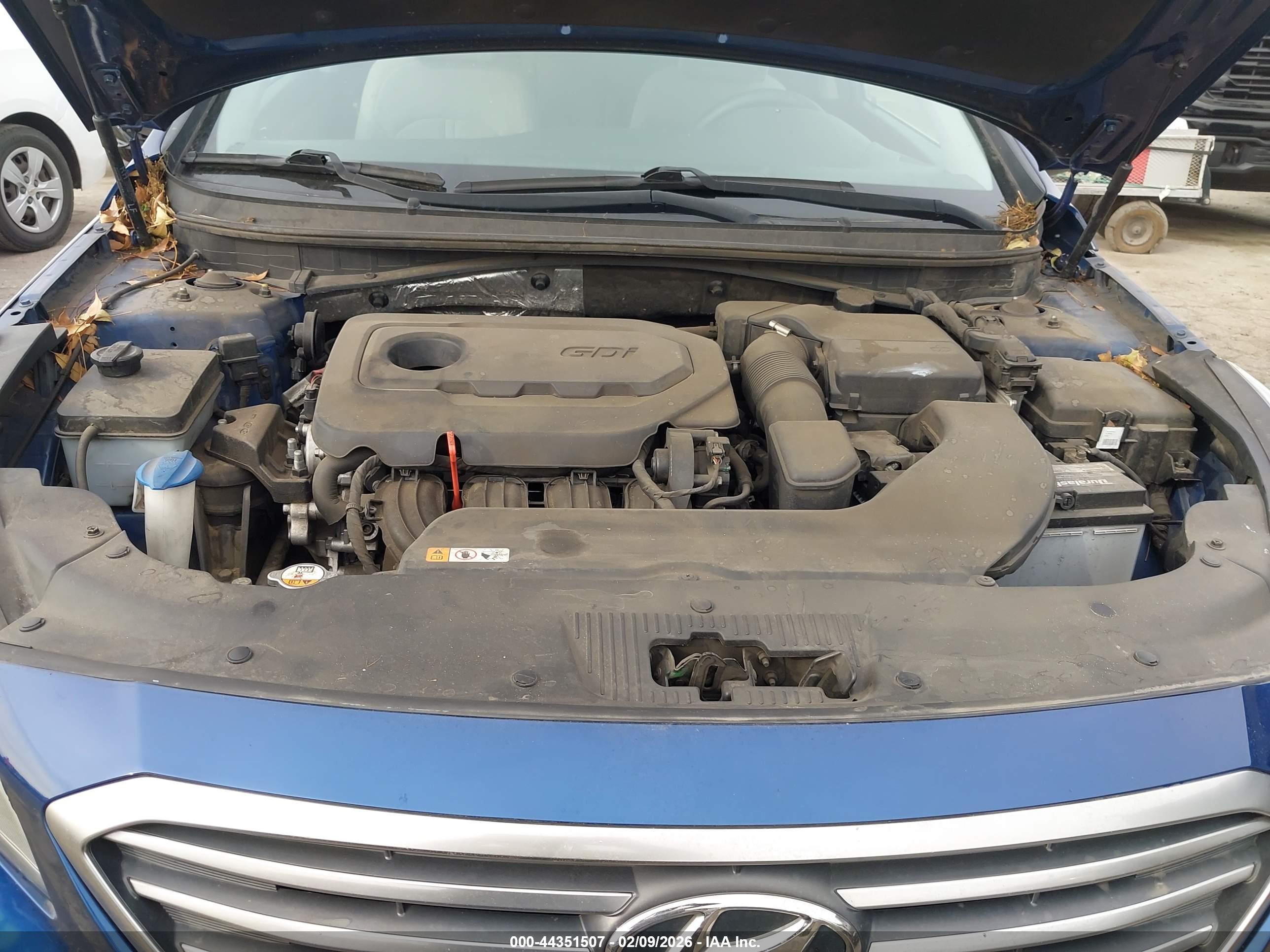 HYUNDAI SONATA image 10
